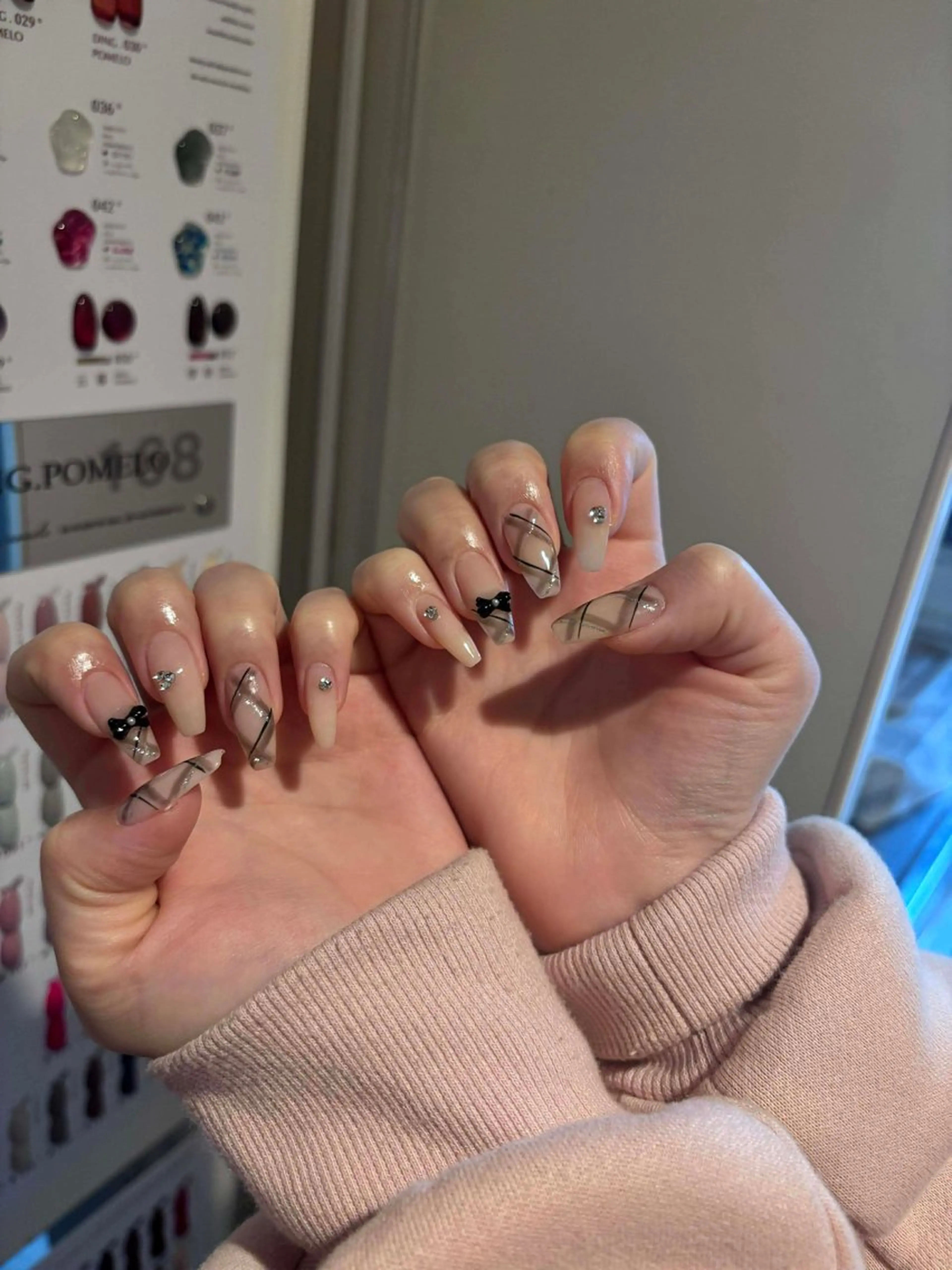 ネイル 韓国ネイル 持ち込み ニュアンスネイル ネイルチップ 冬ネイル LISA ANA.CHUOのネイルデザイン