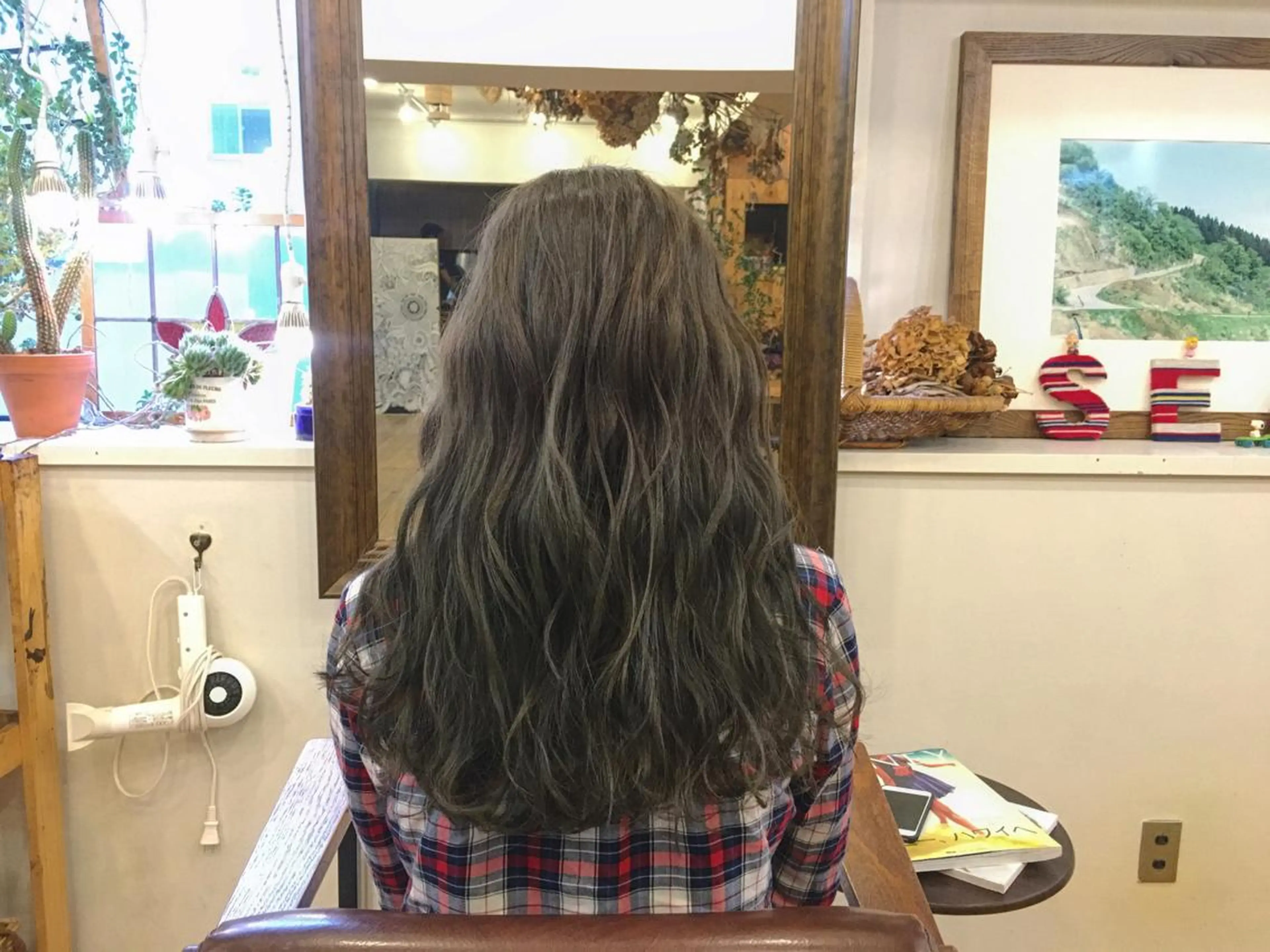 ショート ミディアム セミロング ロング カラー パーマ ヘアアレンジ メンズ キッズ ネイル 小顔ショートヘア♪ TAKUMIのヘアスタイル