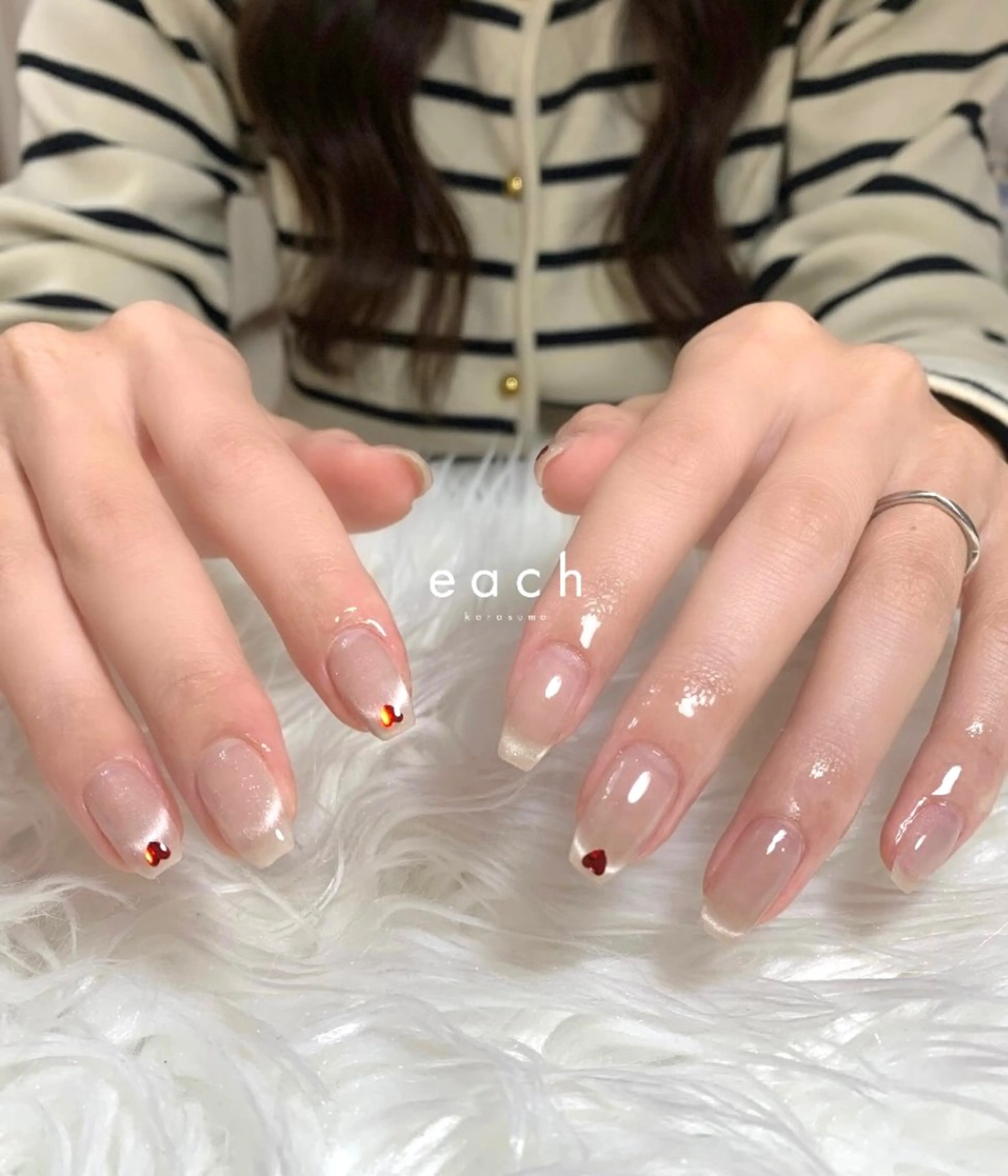 ネイル アートネイル マグネットネイル each Hibikiのネイルデザイン