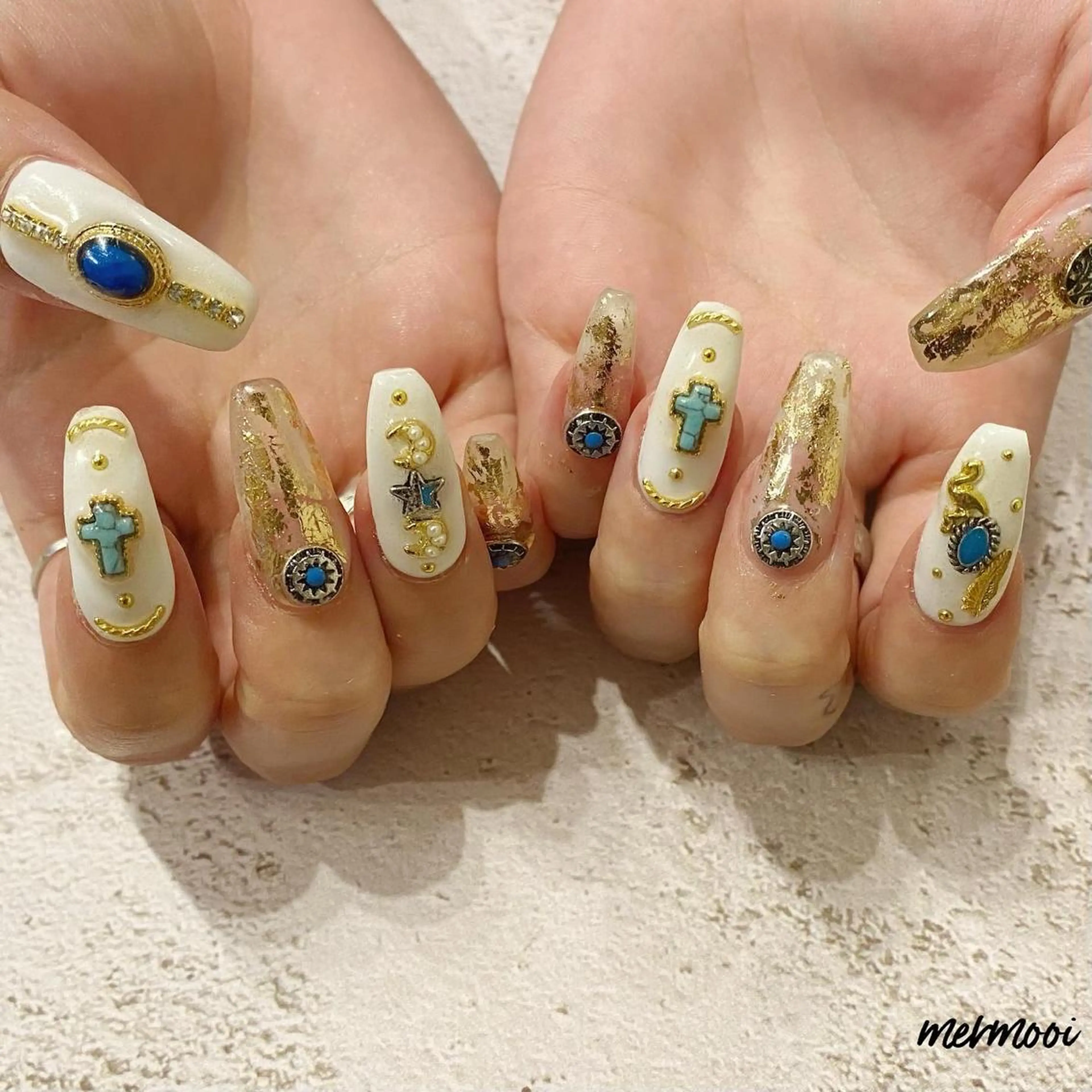 ネイル フットネイル キラキラネイル 韓国ネイル ロングネイル ミラーネイル ハンドネイル mermooi所属・melumooi nailのネイルデザイン