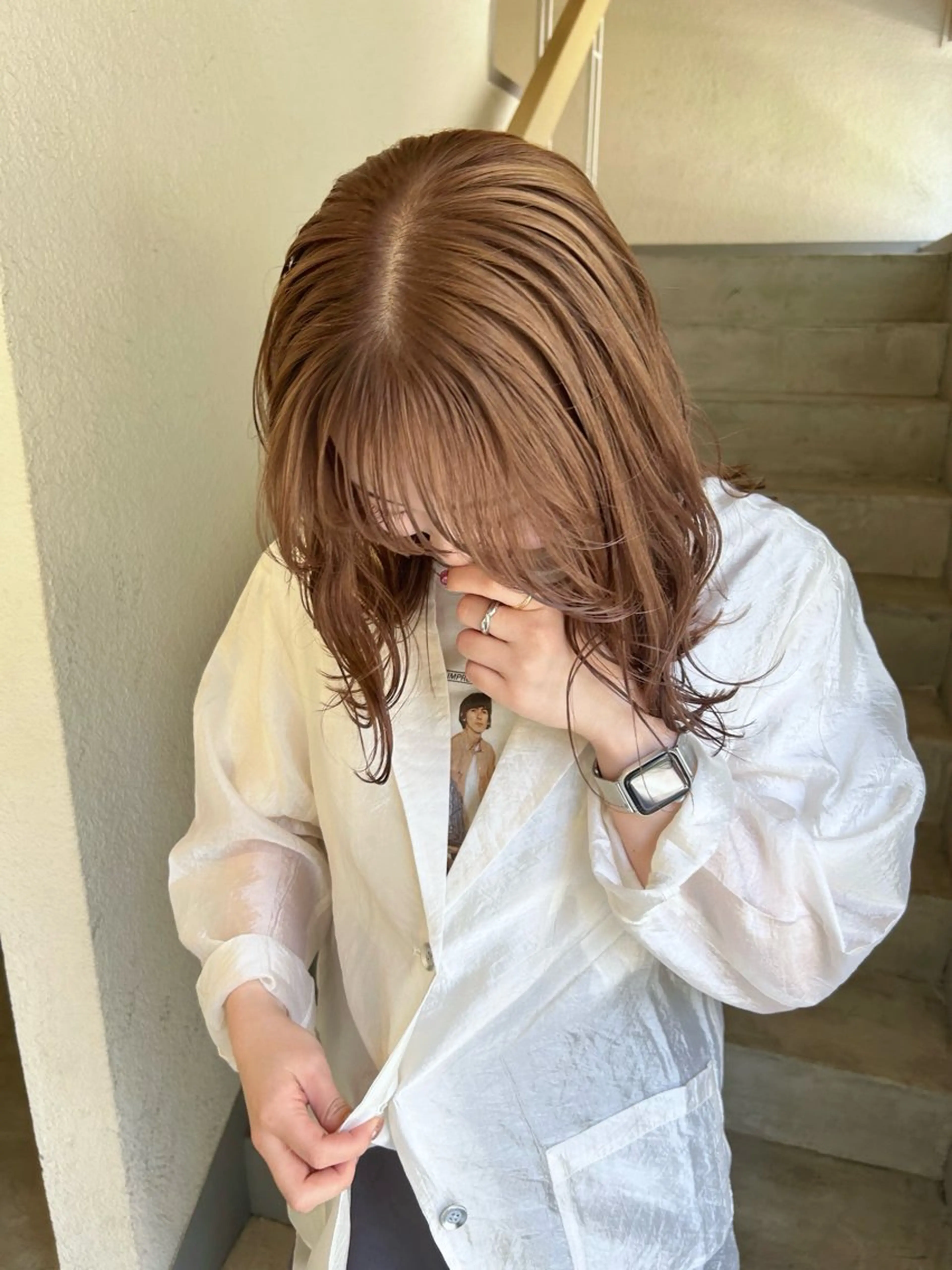 セミロング 薄暮 マツイ　レンのヘアスタイル