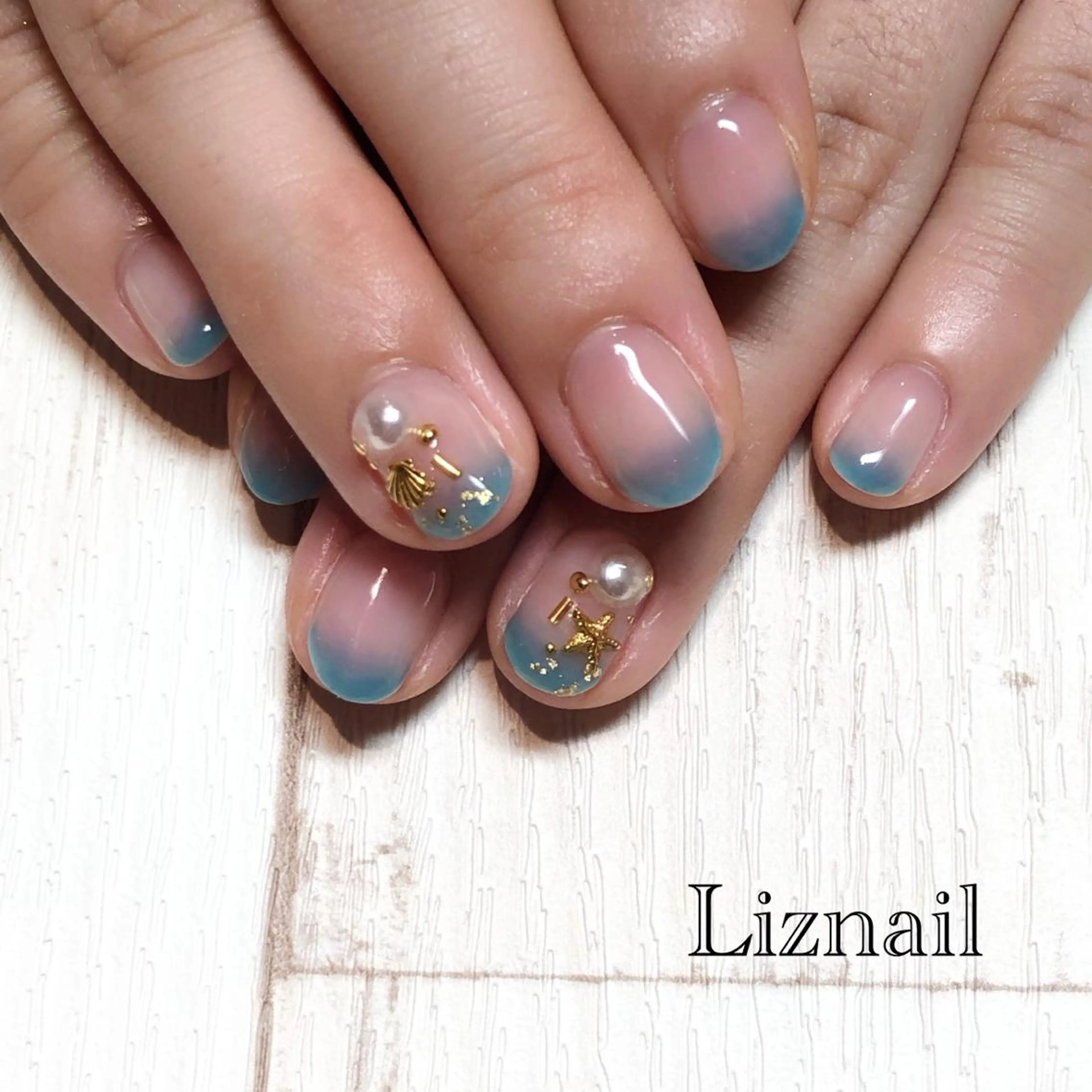 ネイル Rawr / saoriのネイルデザイン