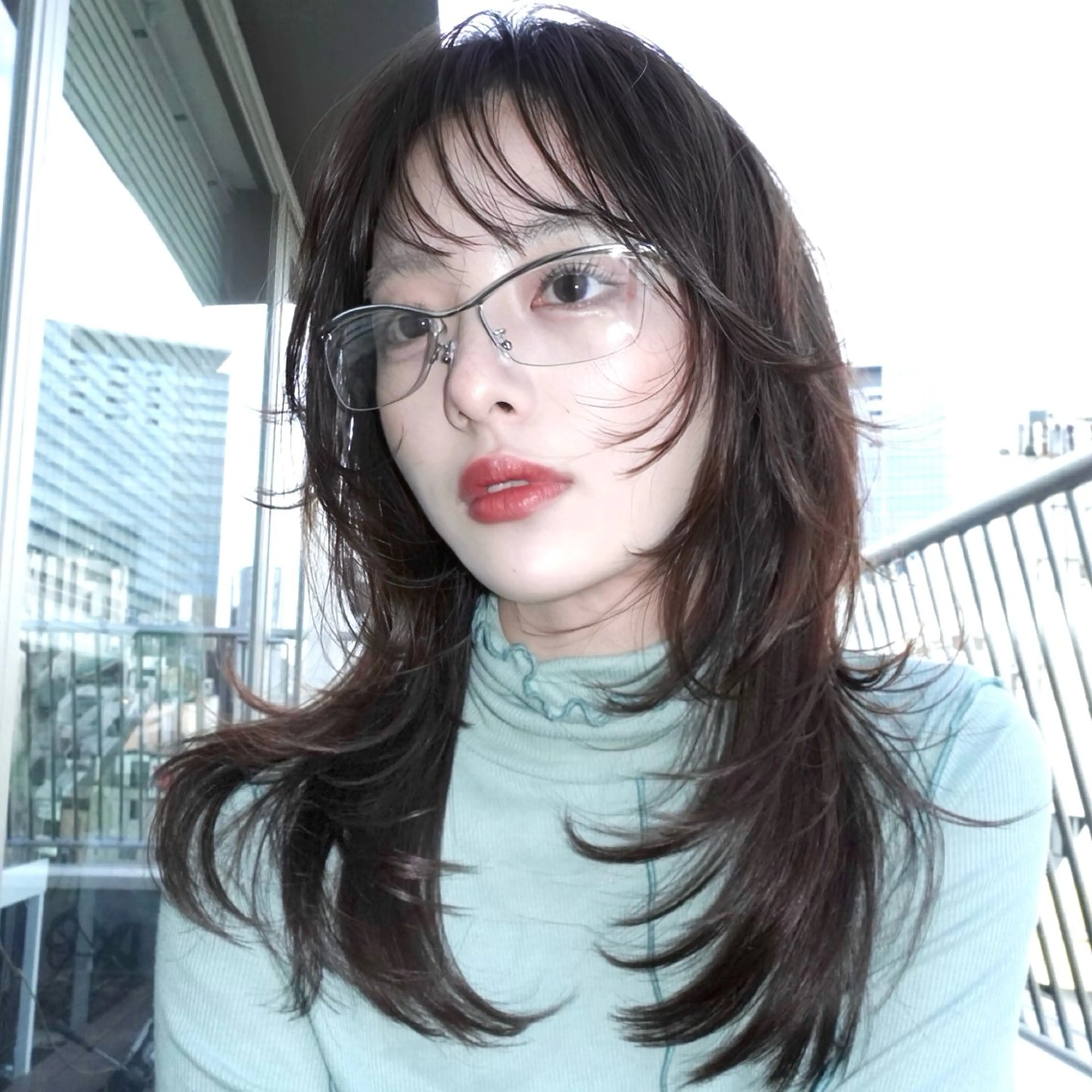 セミロング 顔周りカット ハッシュカット 韓国風ヘア レイヤーカット 似合わせカット カット トリートメント momo もものヘアスタイル