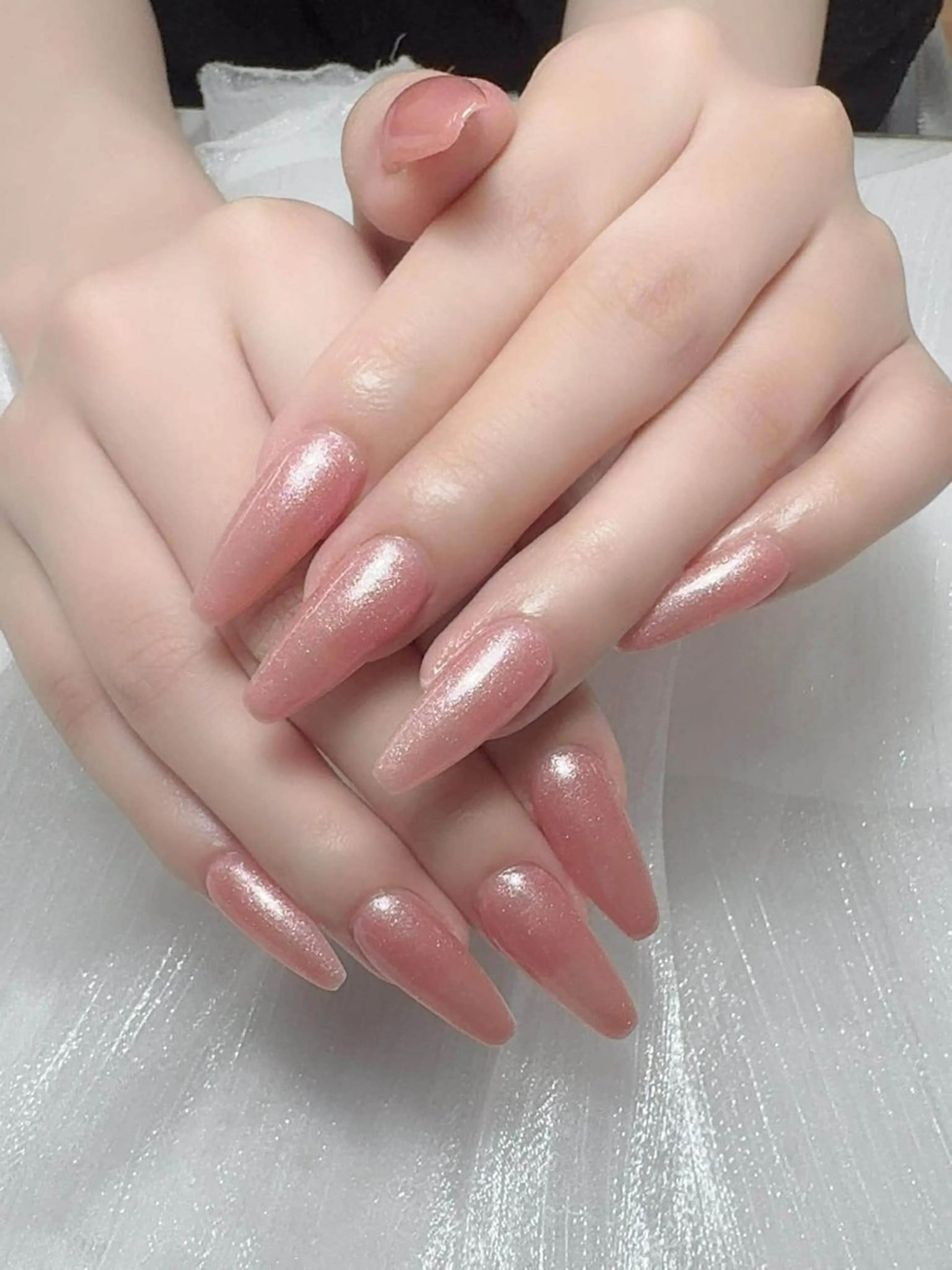 ネイル フレンチネイル グラデーション マグネットネイル ニュアンスネイル オフィスネイル ハンドネイル ハンドケア Hara Nail 【持ち込みOK】のネイルデザイン