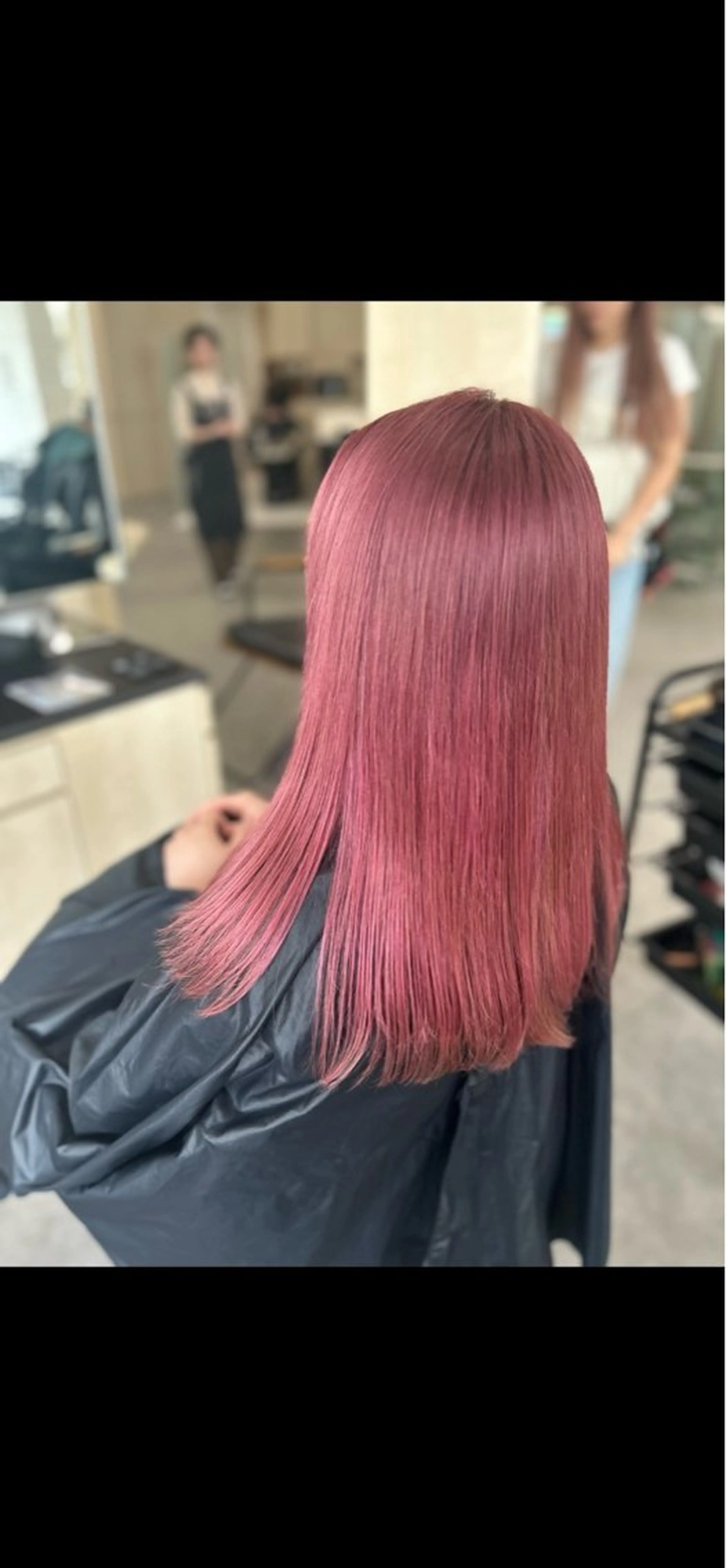 ロング カラー 古川 みやこのヘアスタイル