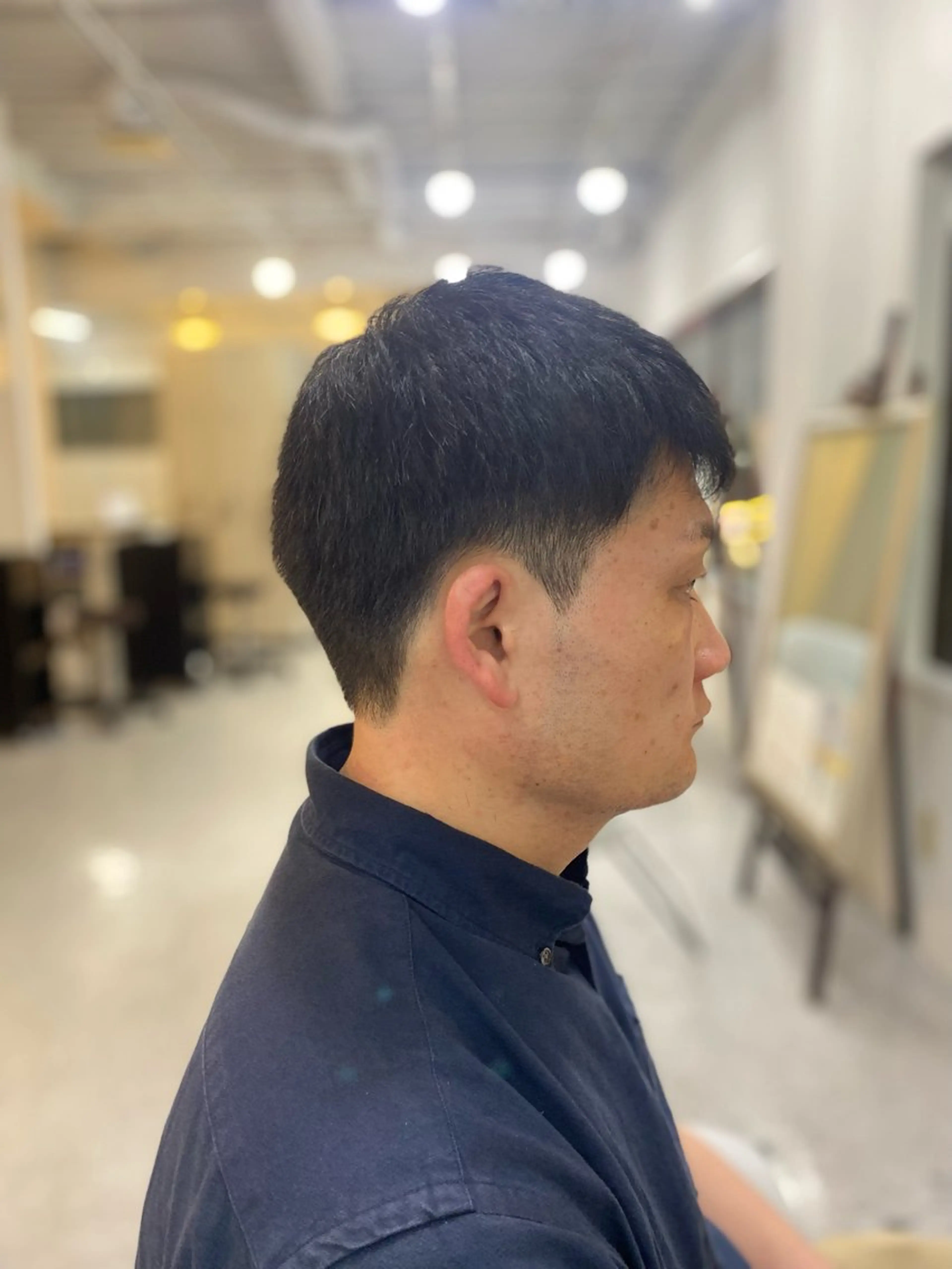 ショート 越坂部 桃子のヘアスタイル