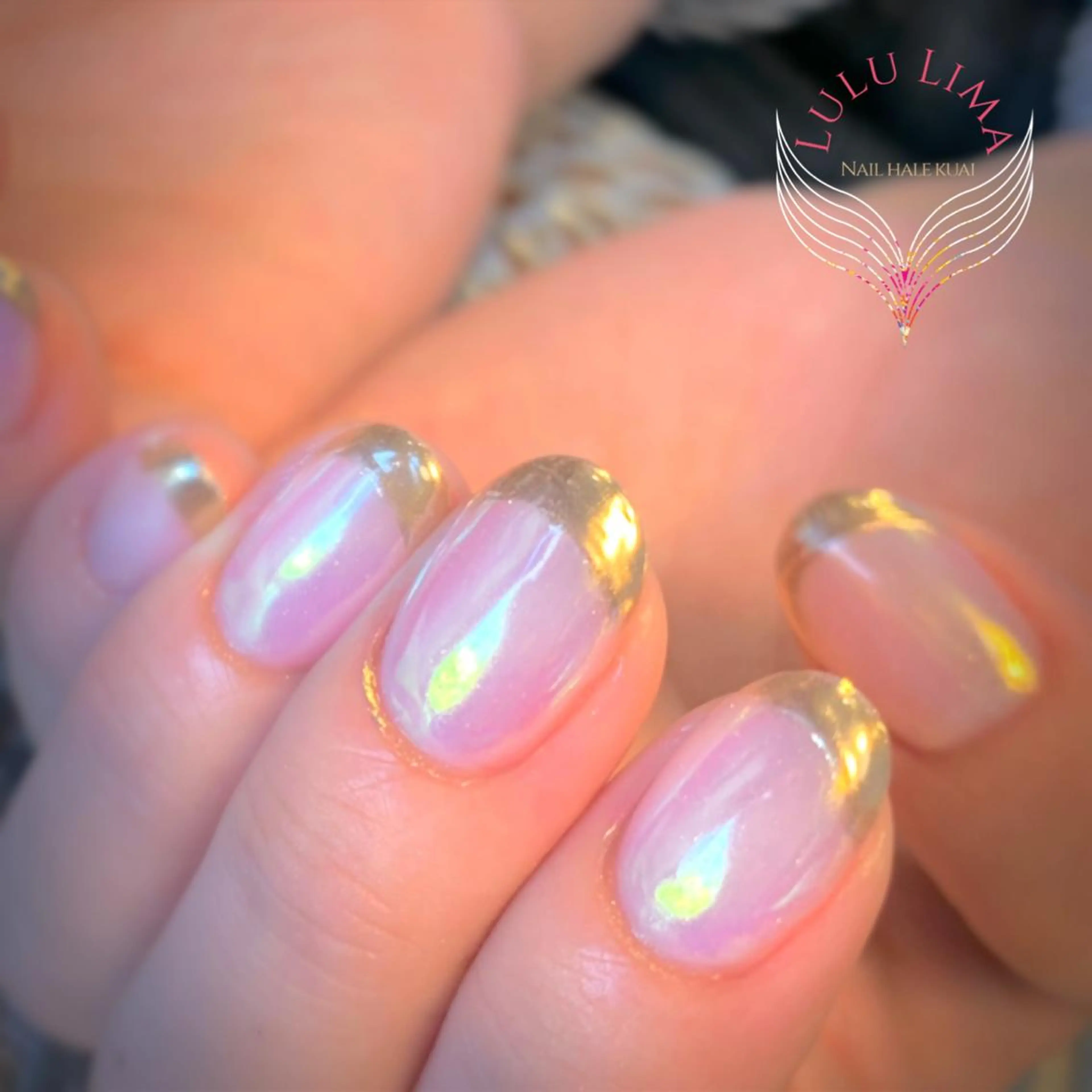 ネイル オーロラネイル フレンチネイル ミラーネイル ハンドネイル ハンドケア LULU LIMAのネイルデザイン