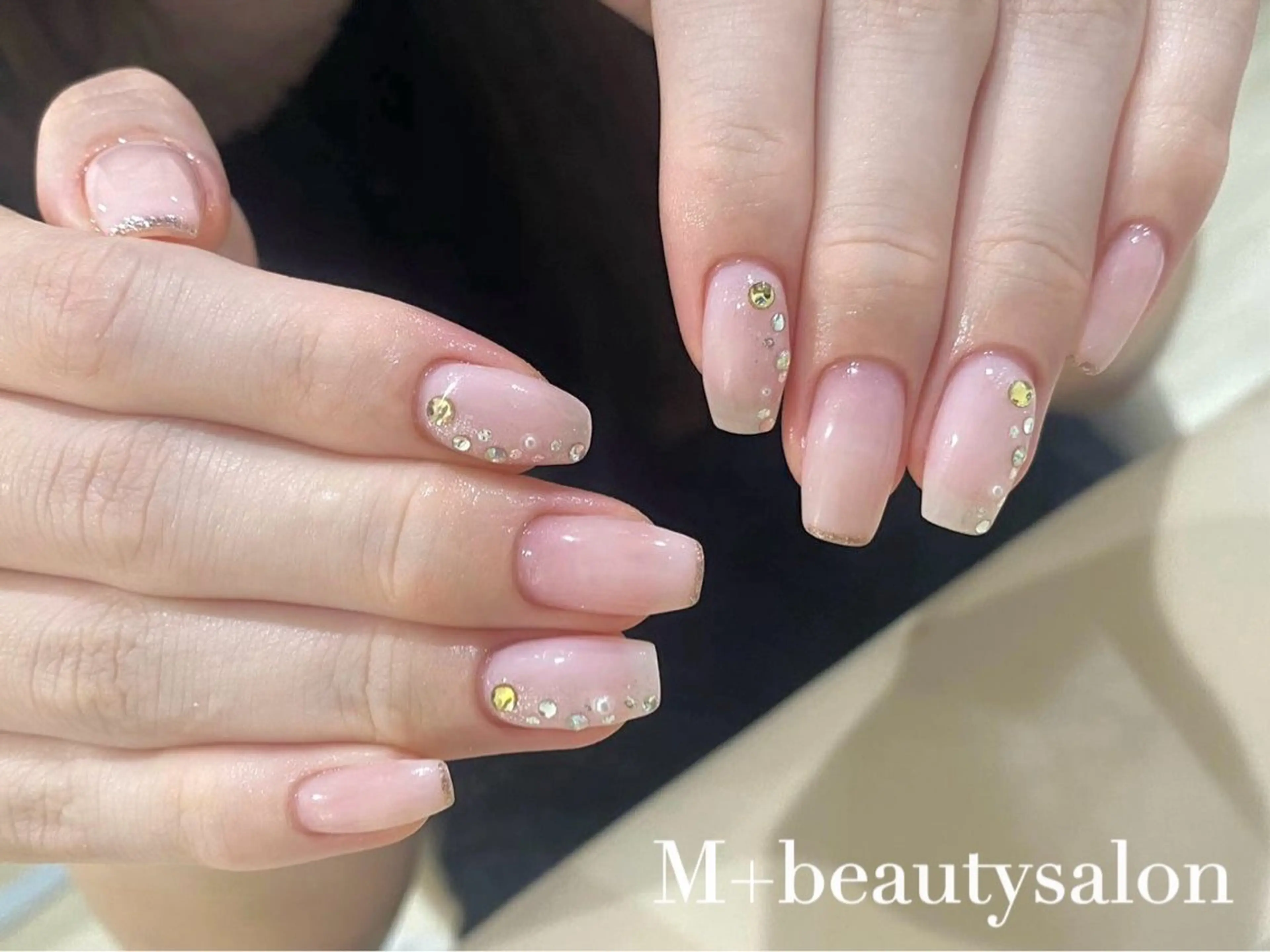 ネイル M+  Beauty Salonのネイルデザイン