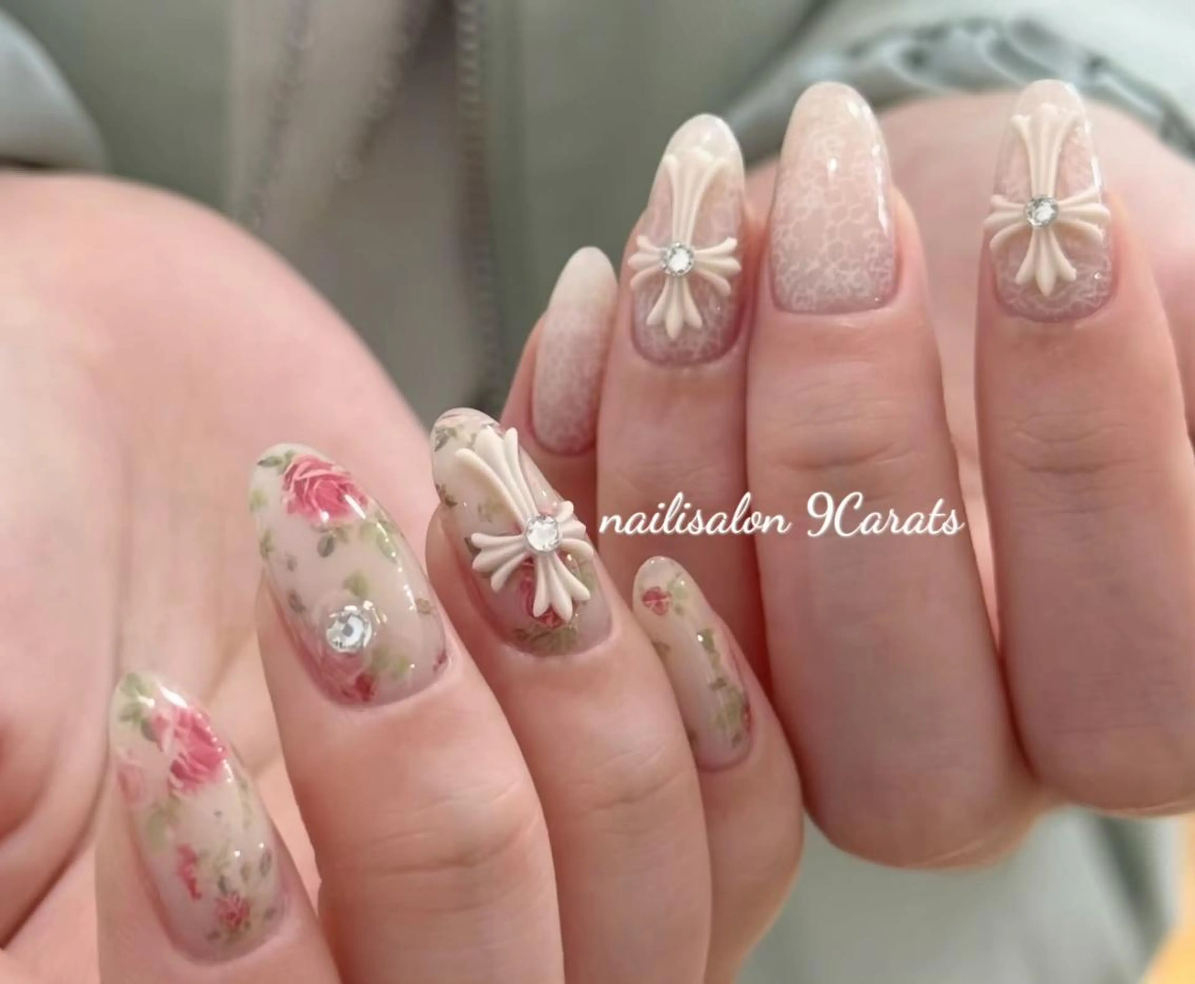 ネイル 💜ワンホンネイル ナインカラット💎のネイルデザイン