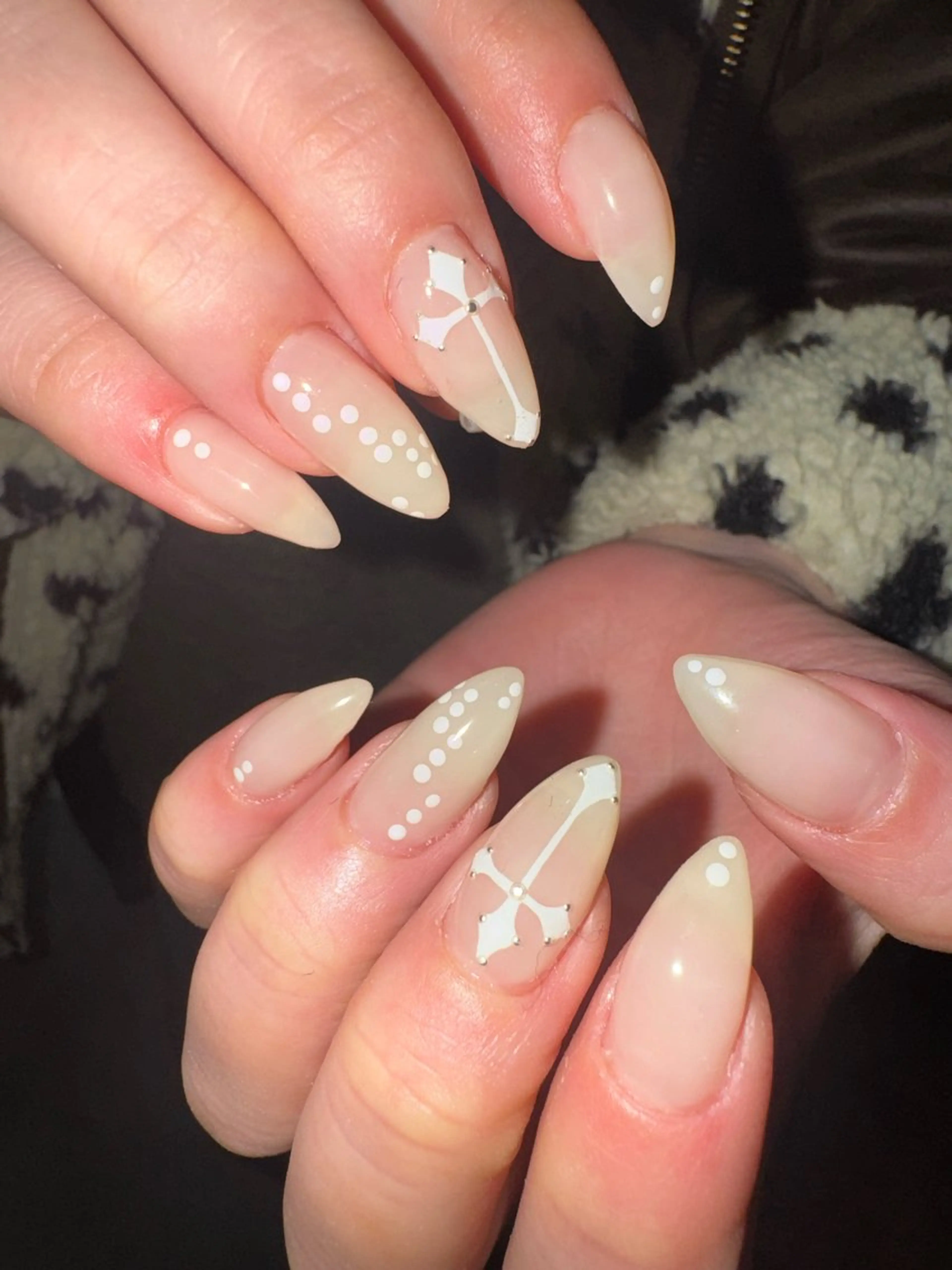 ネイル ハンドネイル フットネイル MITSUKI🪡 海外/個性派/ロングのネイルデザイン