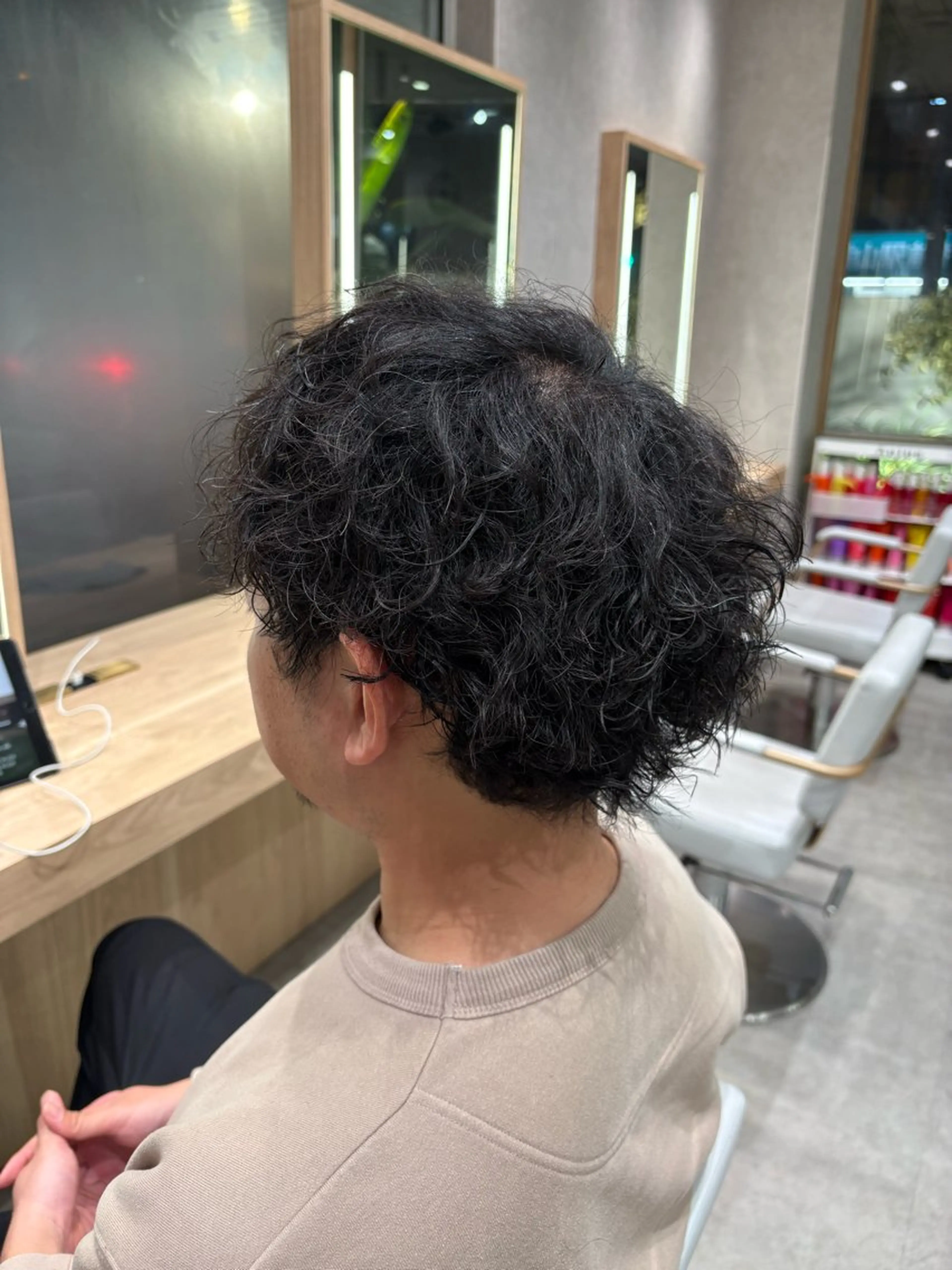 パーマ メンズ 縮毛矯正& 透明感カラー✨レオのヘアスタイル