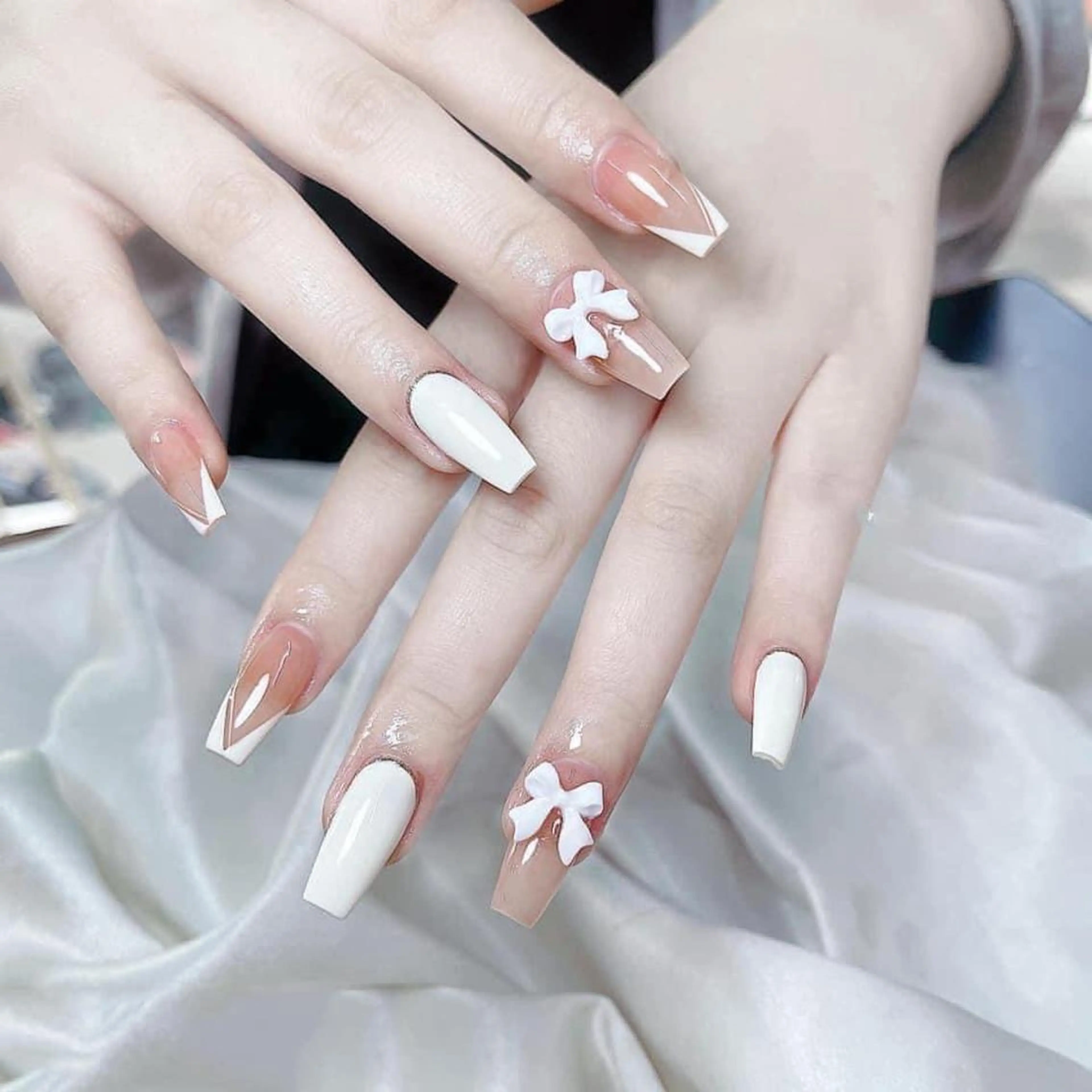 ネイル Hi Beauty 渋谷(ネイル、ハイパーナイフ6、脂肪れいきゃく、マッサージ＆エステサロン)所属・Hi beauty 渋谷のネイルデザイン