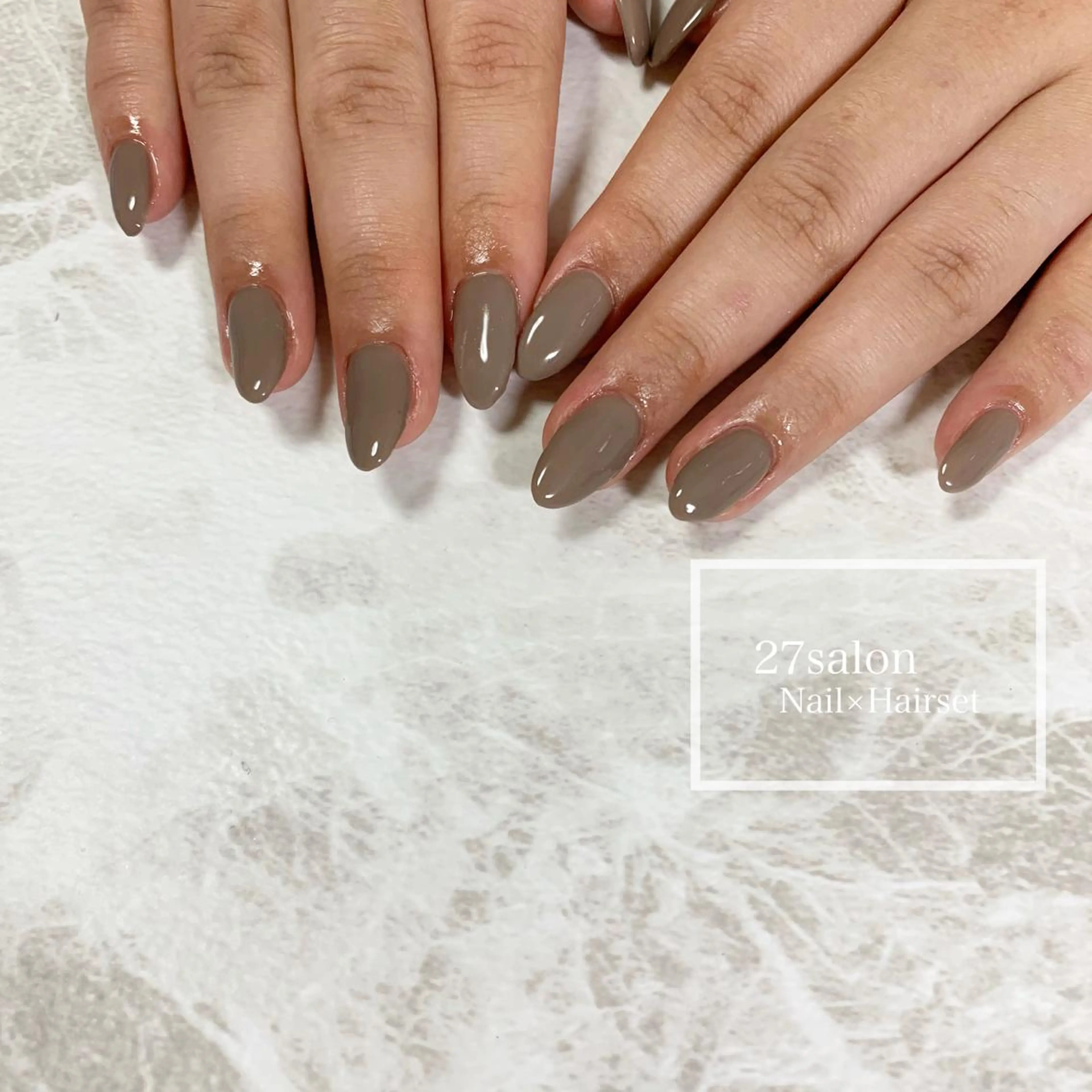 ネイル ワンカラーネイル シンプルネイル 27salon yuinaのネイルデザイン