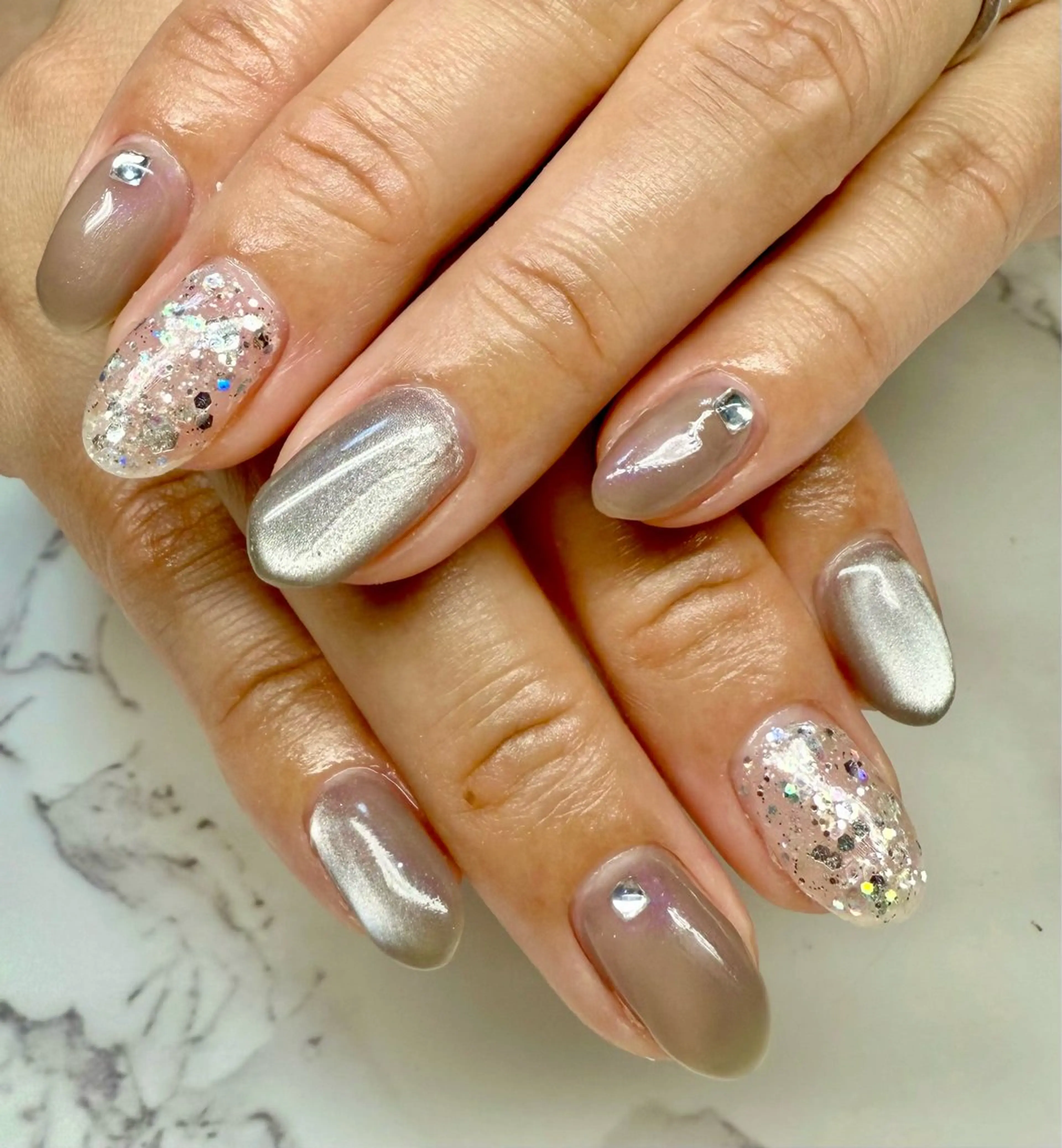 ネイル アートネイル チークネイル フレンチネイル 氷ネイル・うるうるネイル キラキラネイル M.N_ nailのネイルデザイン