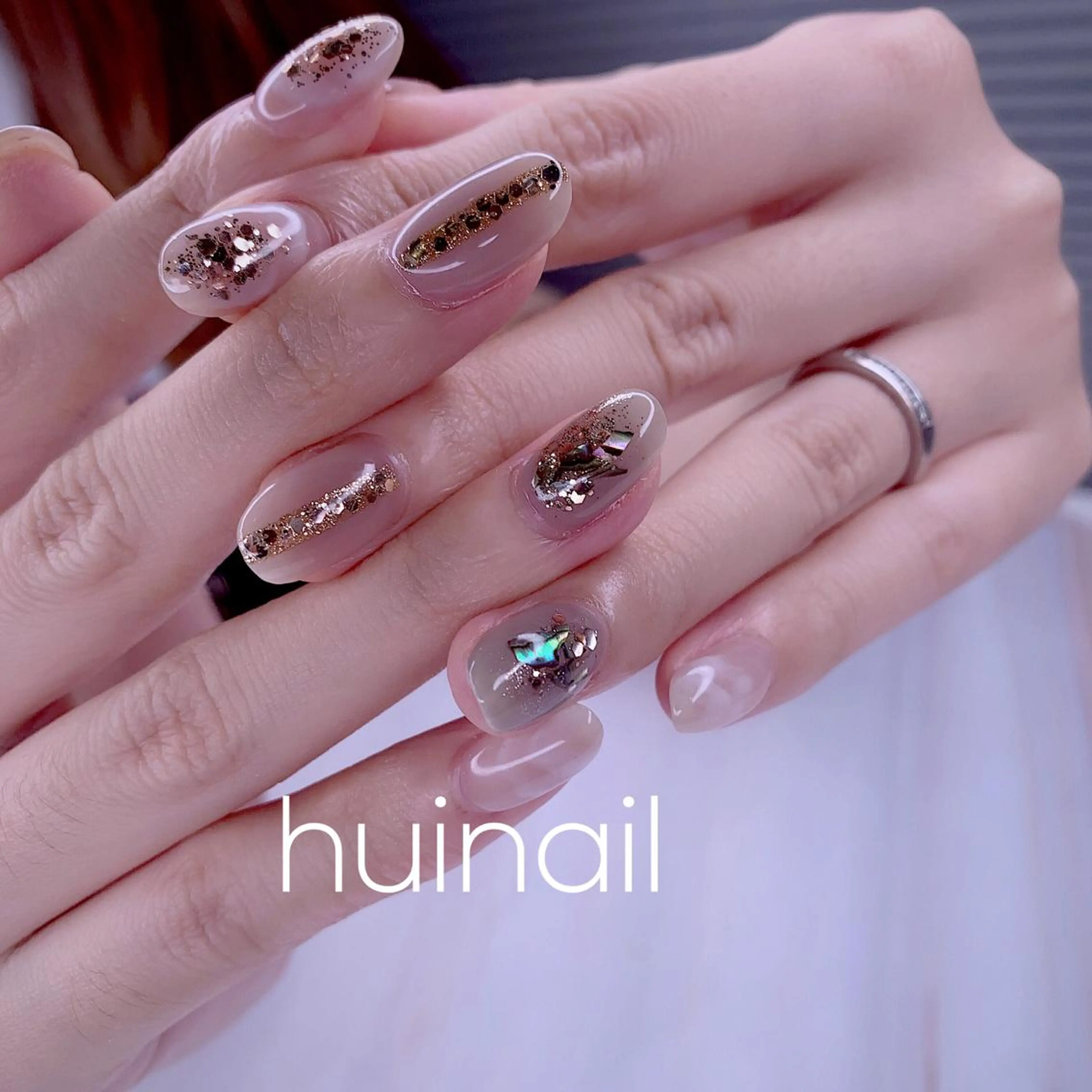 ミディアム めぐみのネイルサロン スタッフ練習のネイルデザイン