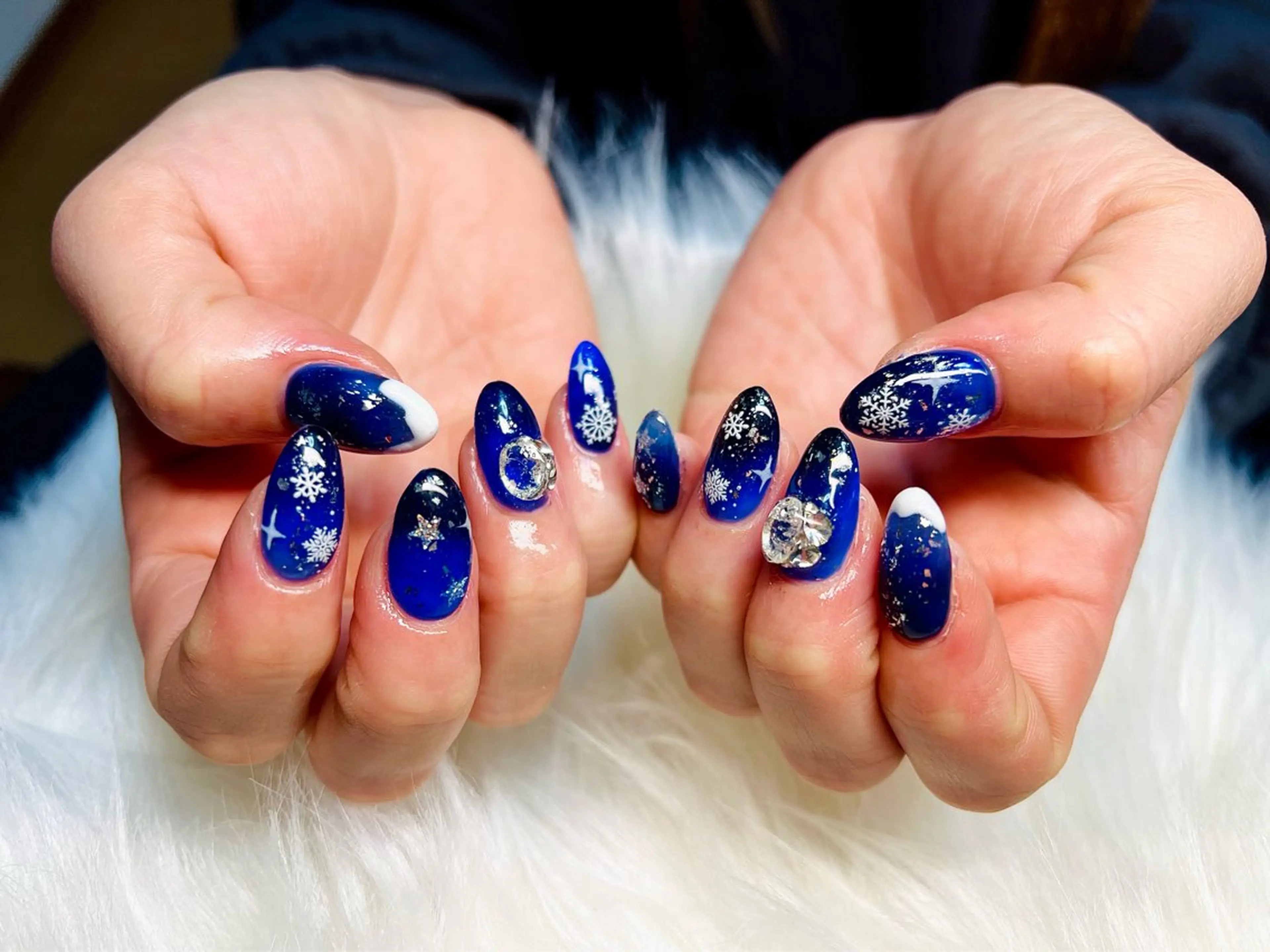 ネイル ダン ゴーゴックビックのネイルデザイン