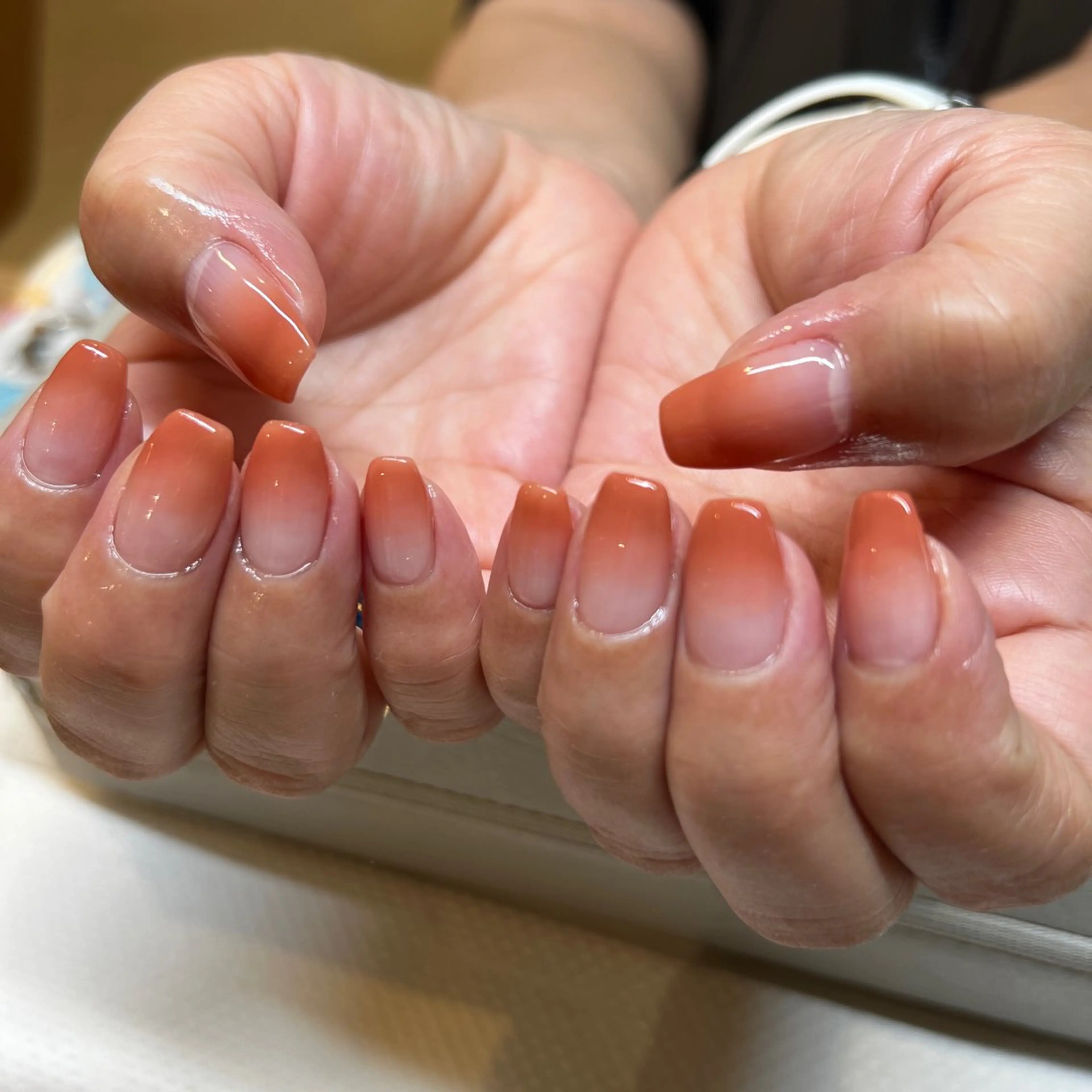 【HAND】カラーグラデーション　オフなしの写真