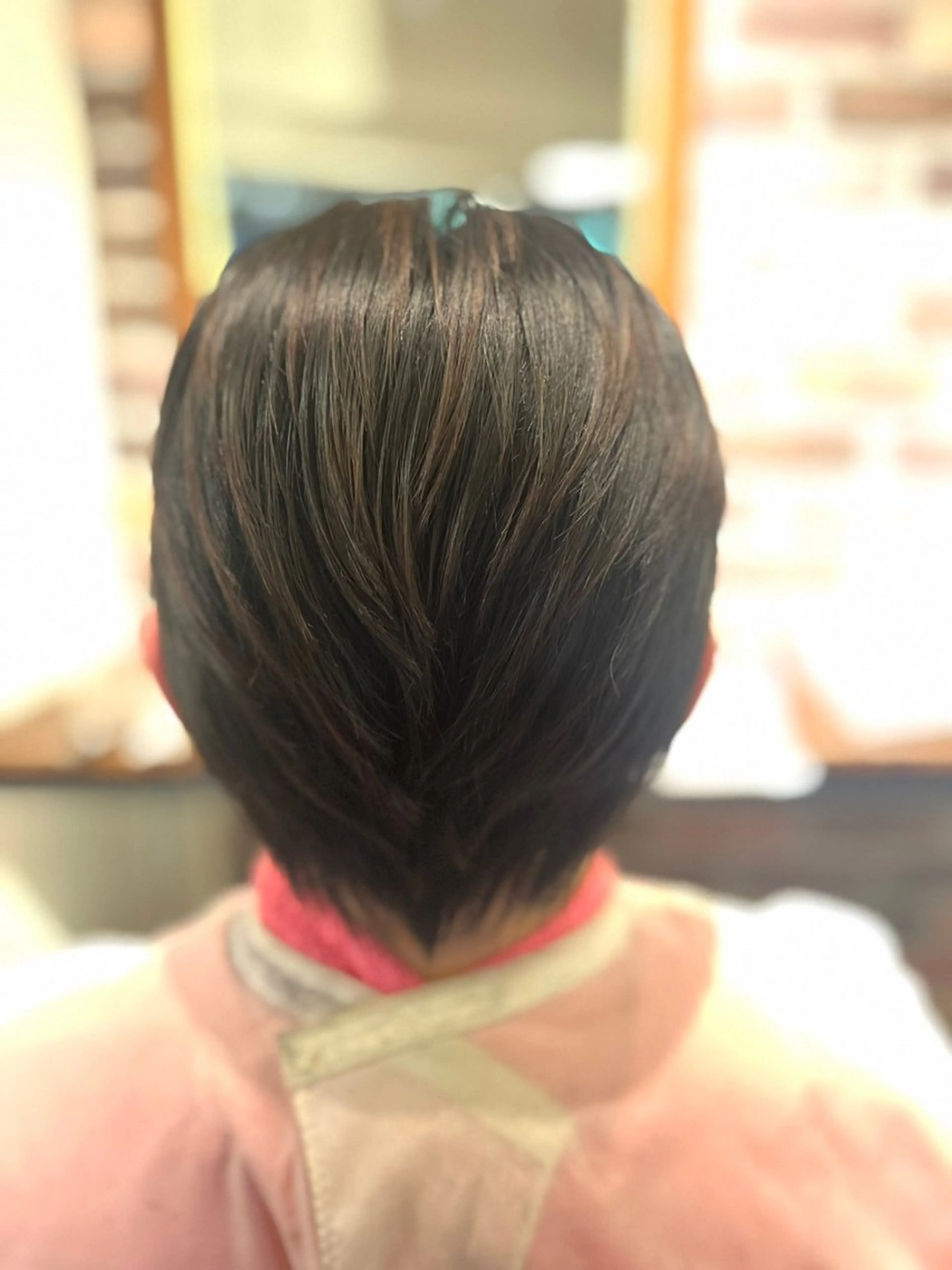 ショート ショートレイヤー レイヤーカット ショートヘア 宮澤 紅羽のヘアスタイル