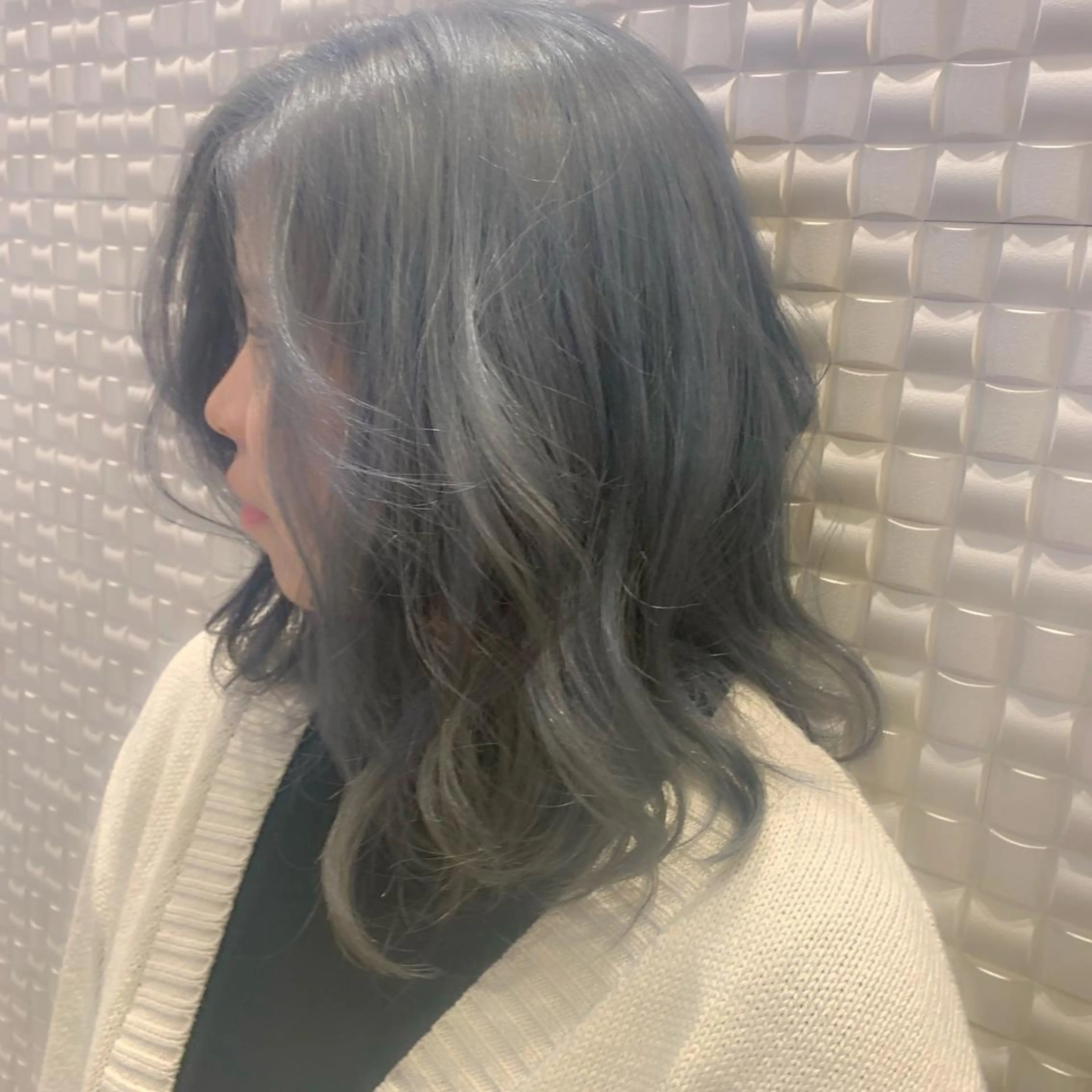 ミディアム カラー ブリーチ GO TODAY SHAiRE SALON所属・𝒢𝒾𝓇𝓁𝓎 ⑅　𝓎𝓊𝓀𝒶のヘアスタイル