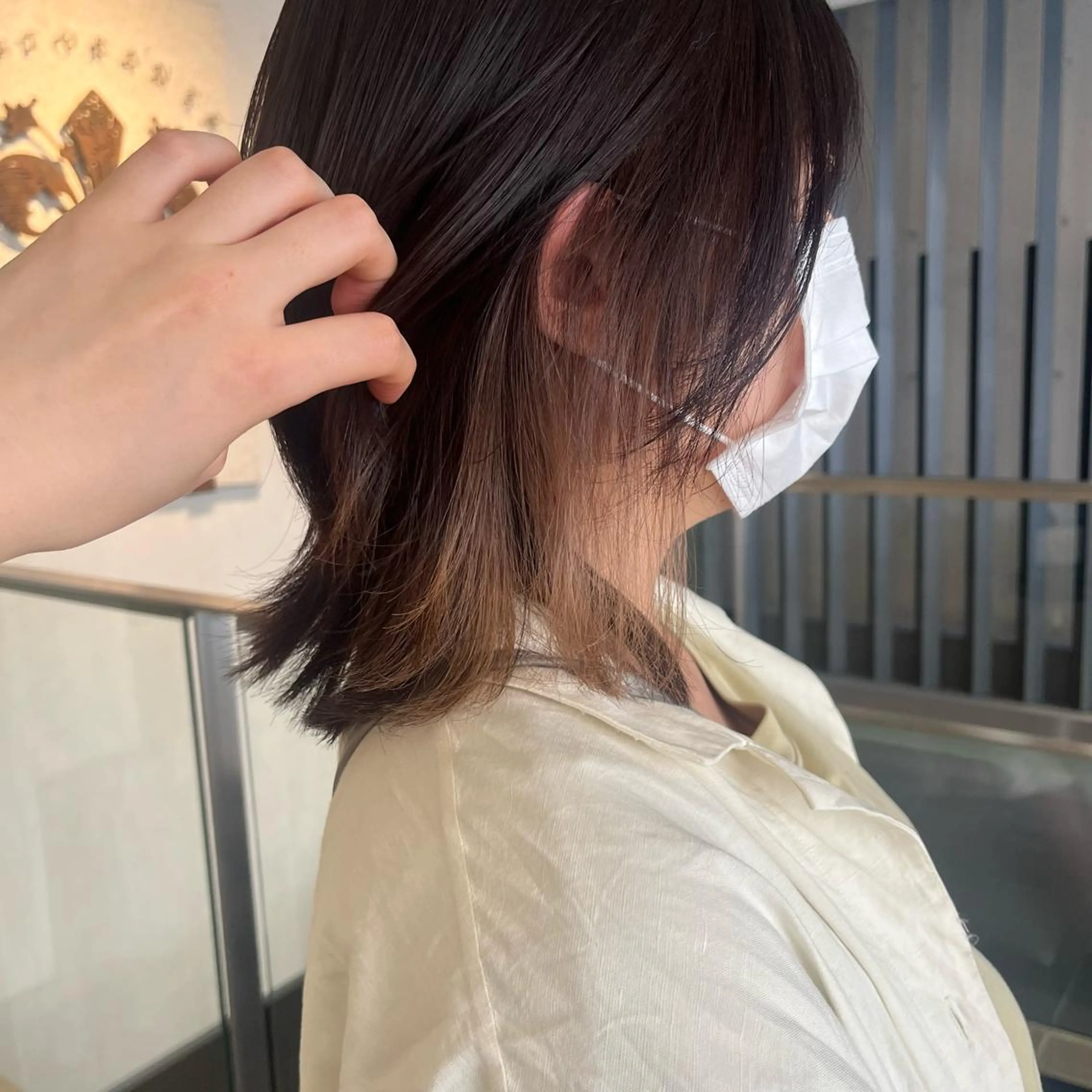 カラー 服部 沙弥佳のヘアスタイル