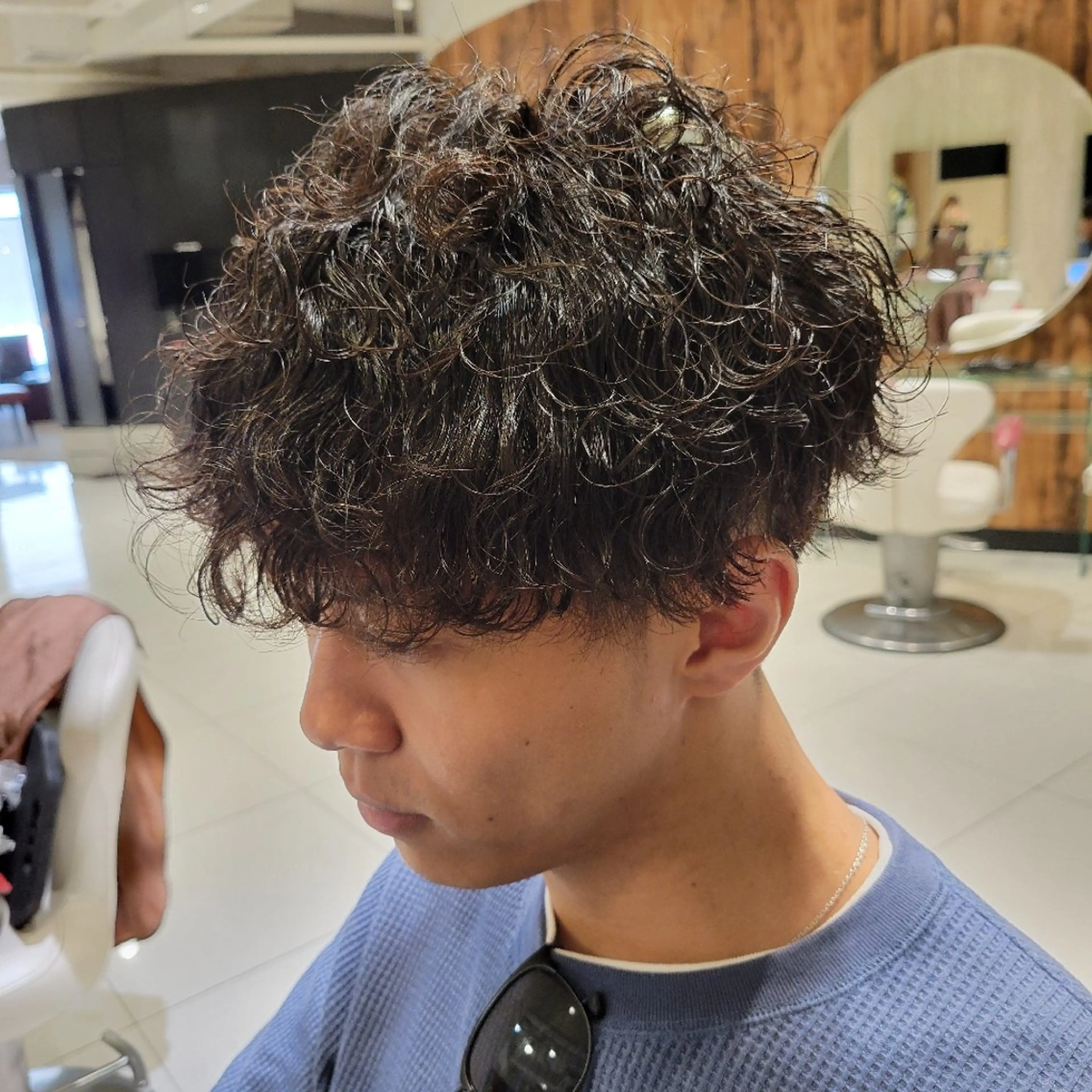 『メンズ限定』 カット+波打ちツイストスパイラルパーマの写真