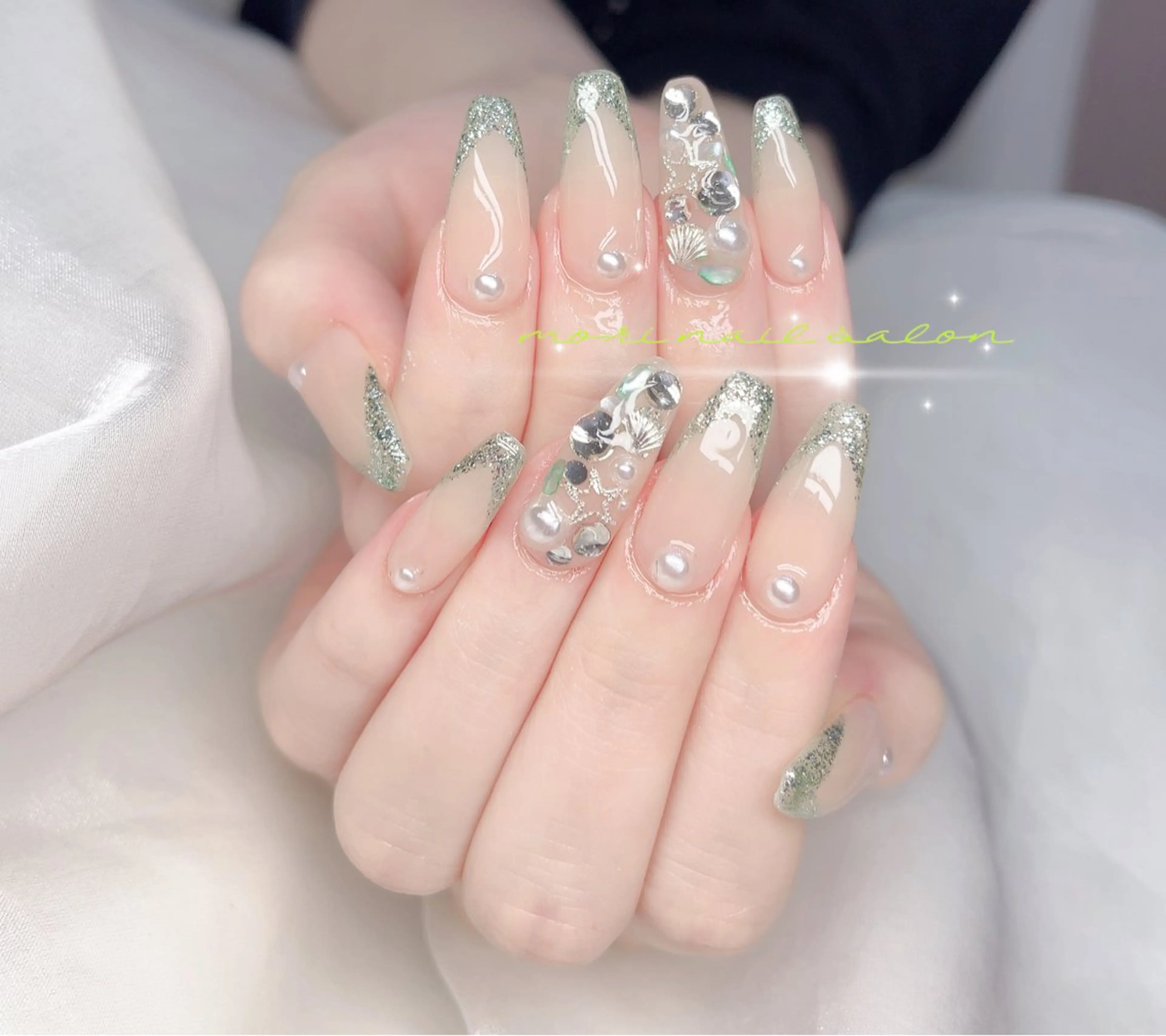 ネイル ハンドネイル 森 ネイルサロンのネイルデザイン