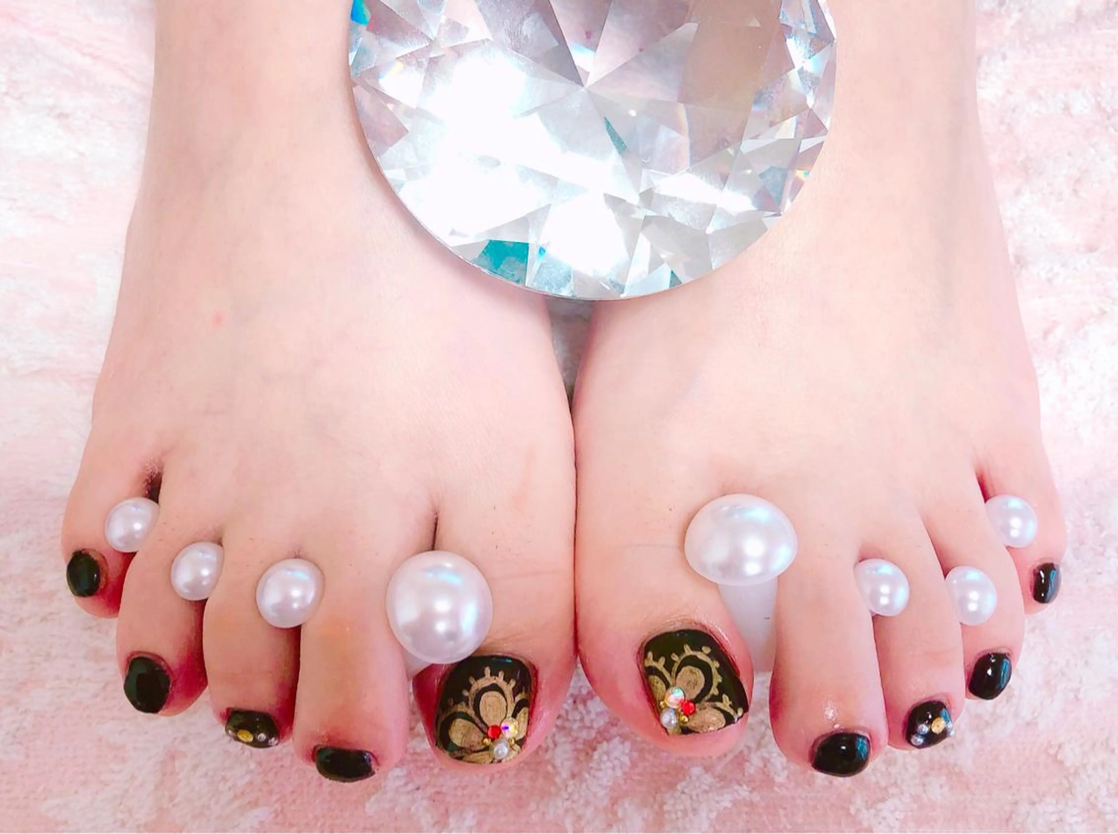 ネイル アートネイル フットネイル フットネイル CROWN プライベートサロンのネイルデザイン