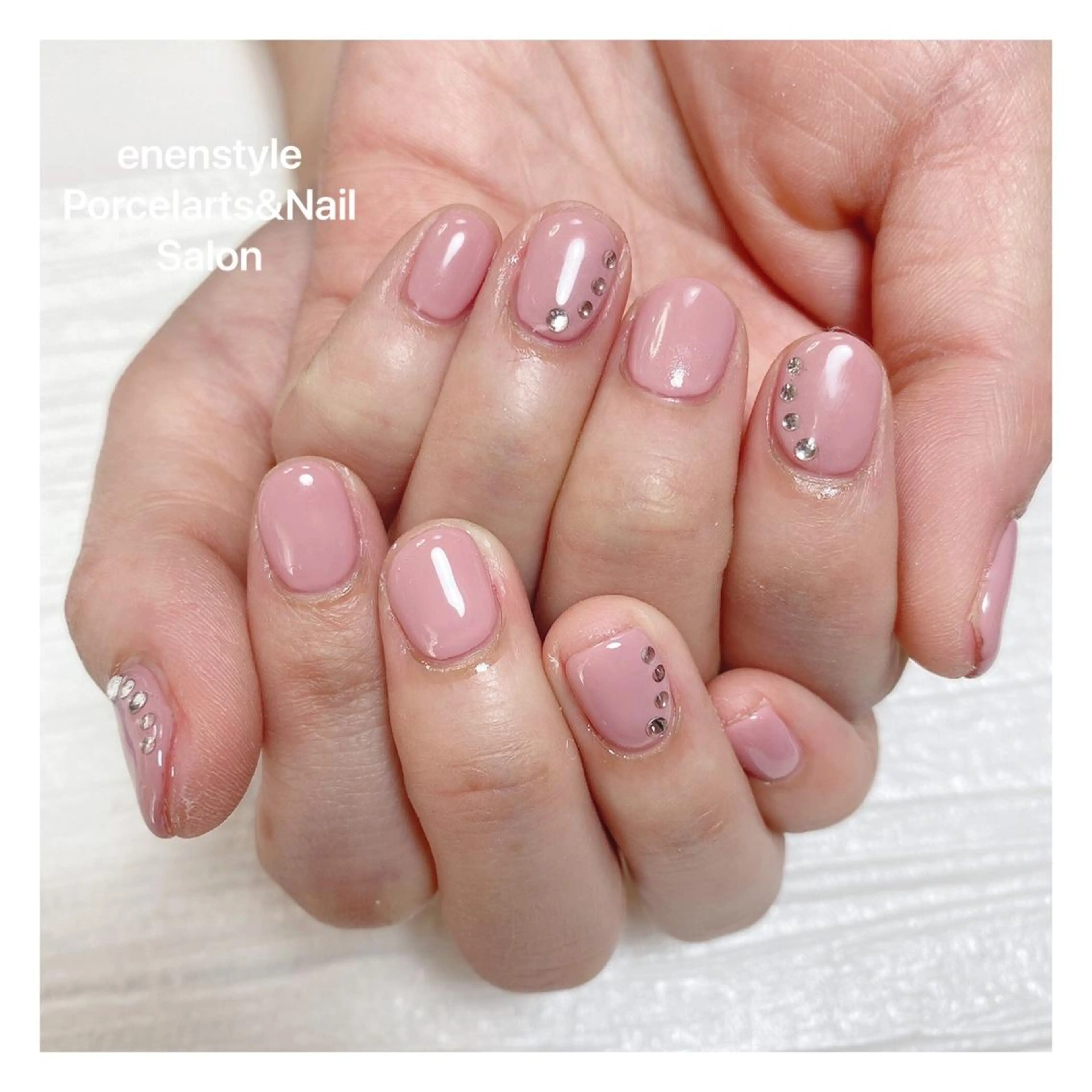 ショート ネイル ハンドネイル 👑enen style👑のネイルデザイン