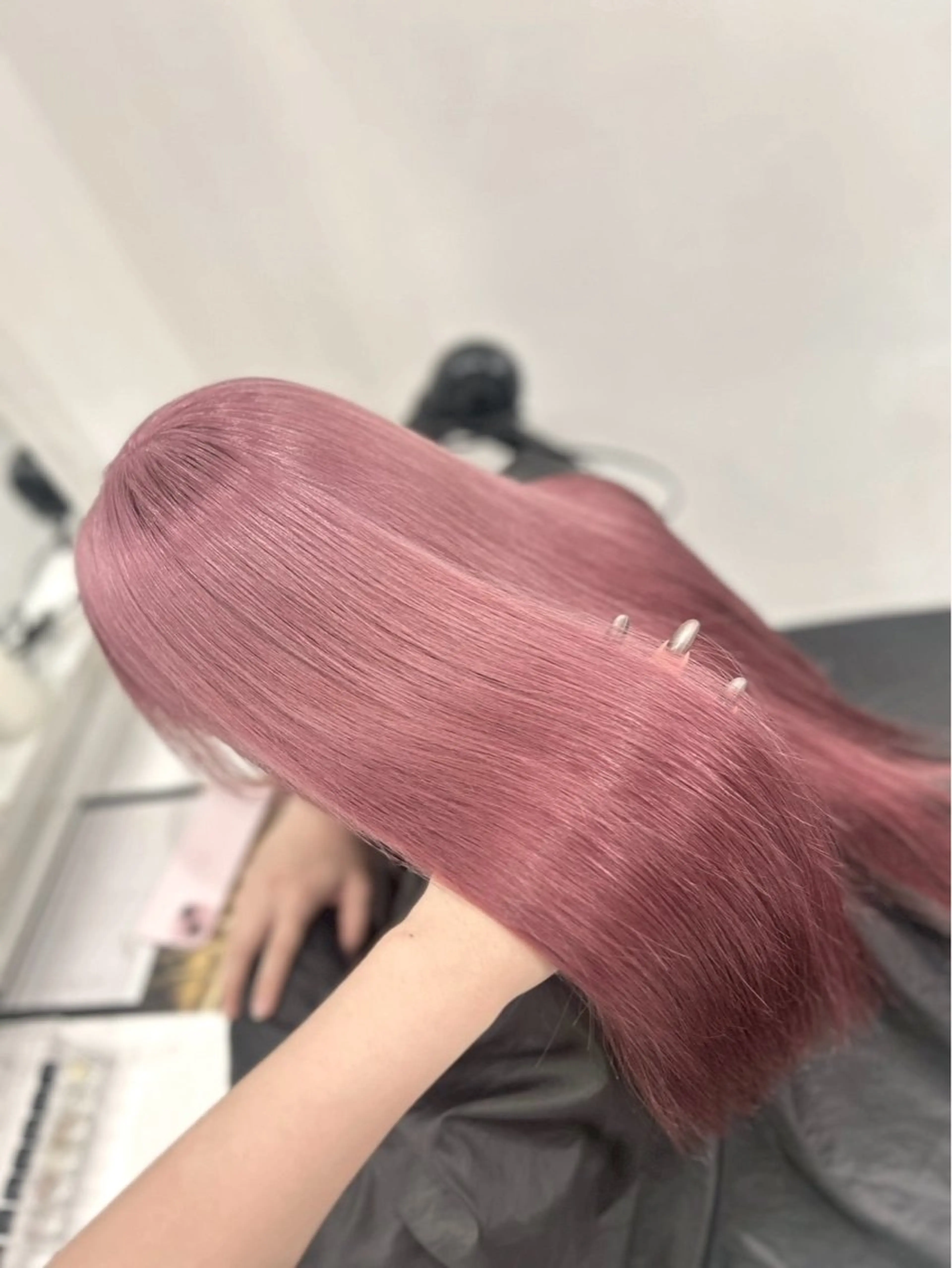 ロング カラー 八谷 夏々海のヘアスタイル