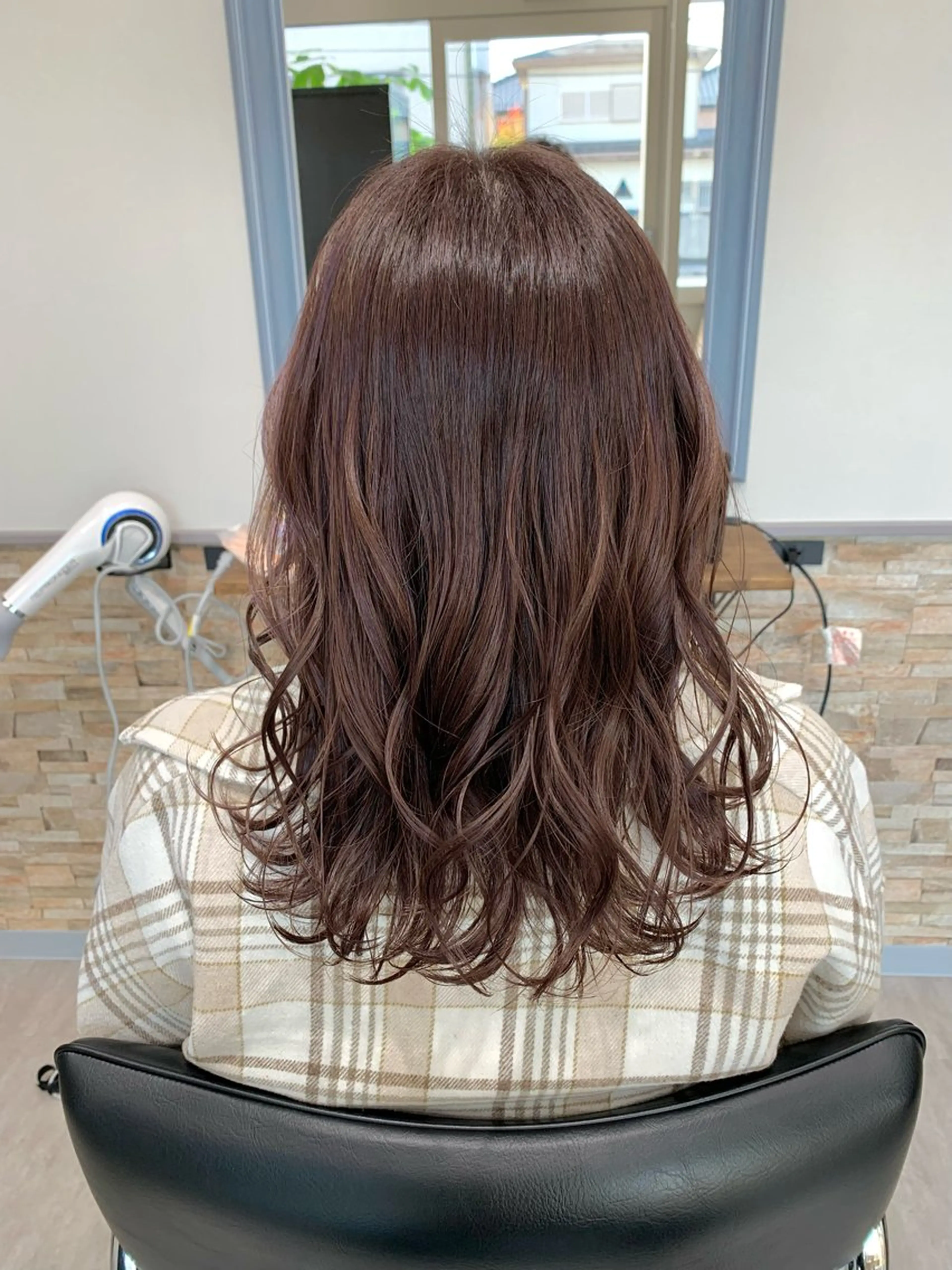 カラー 金子 海斗のヘアスタイル