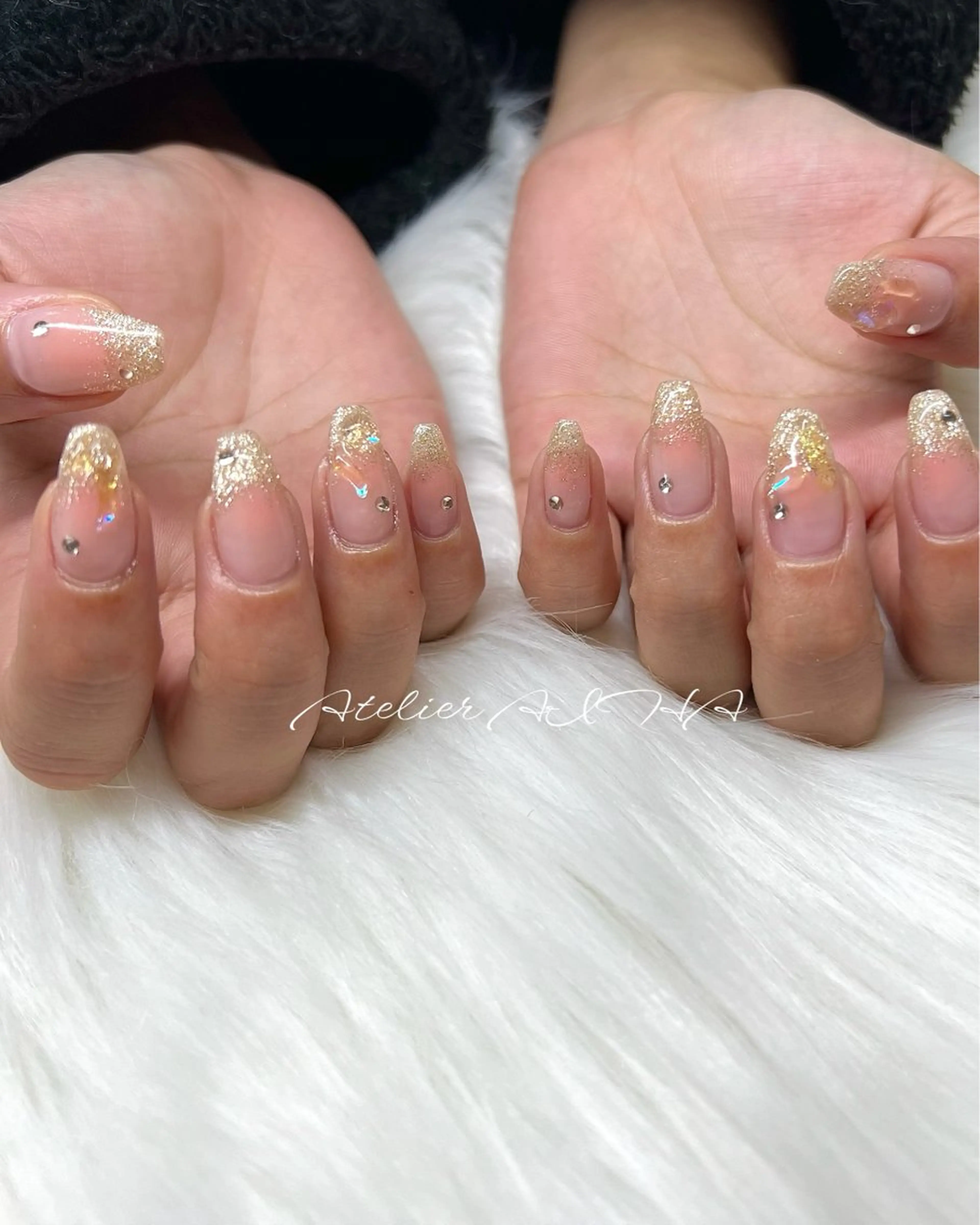 ミディアム ハンドネイル アトリエAIHA所属・アトリエAIHA★ フィルイン推奨サロンのネイルデザイン