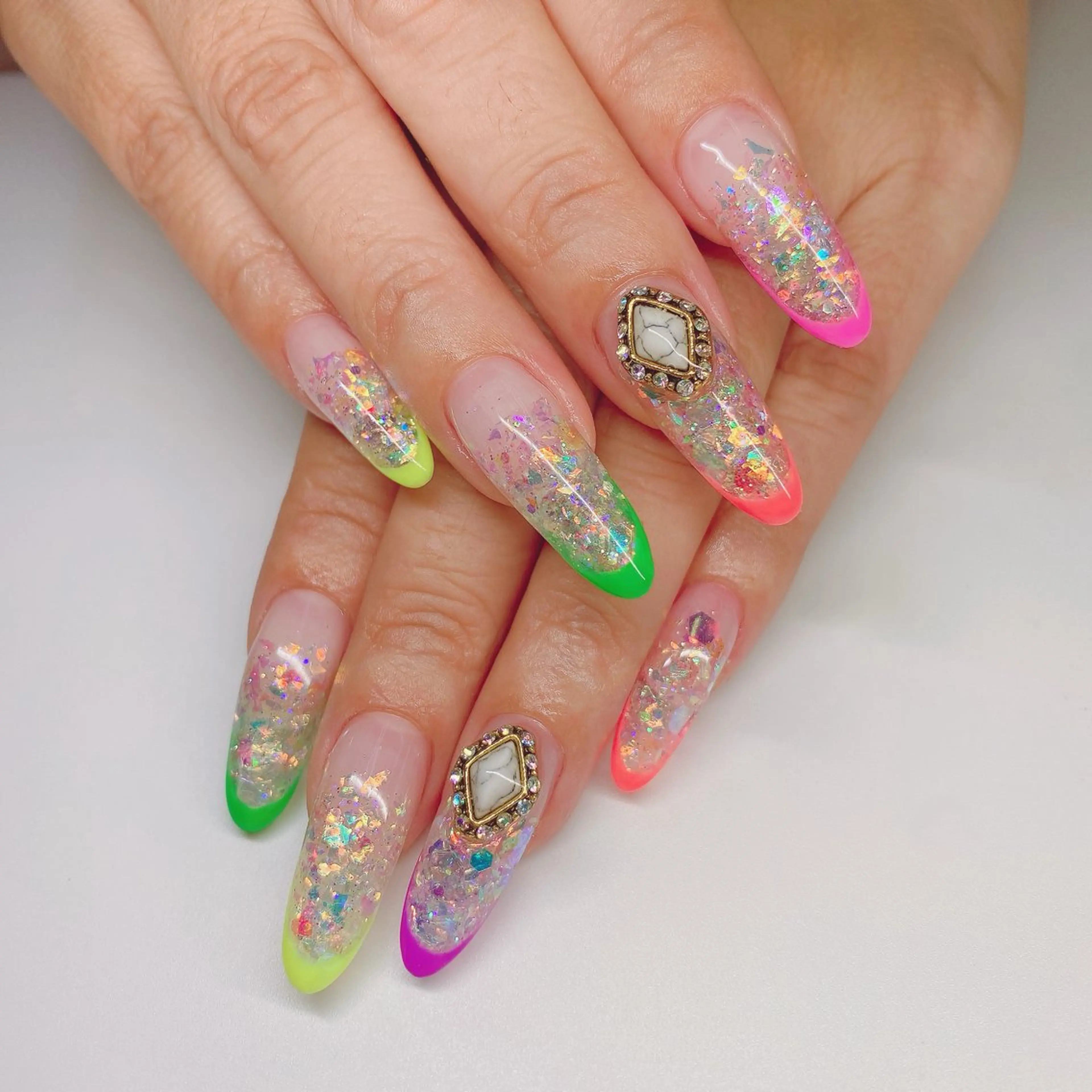 ネイル 石原 夕華のネイルデザイン