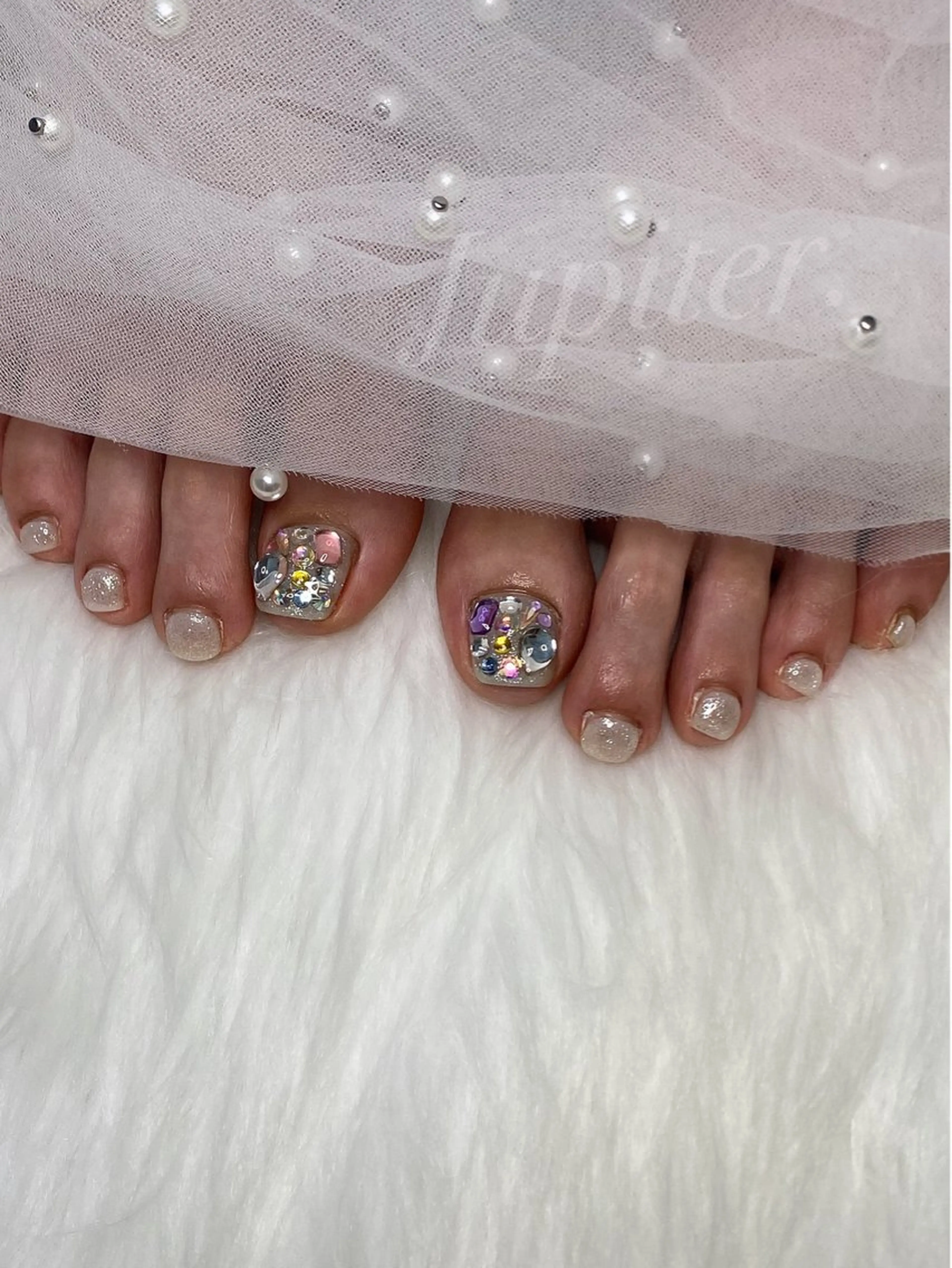 ネイル キラキラネイル フットネイル PrivateSalon Jupiter所属・Jupiter .のネイルデザイン