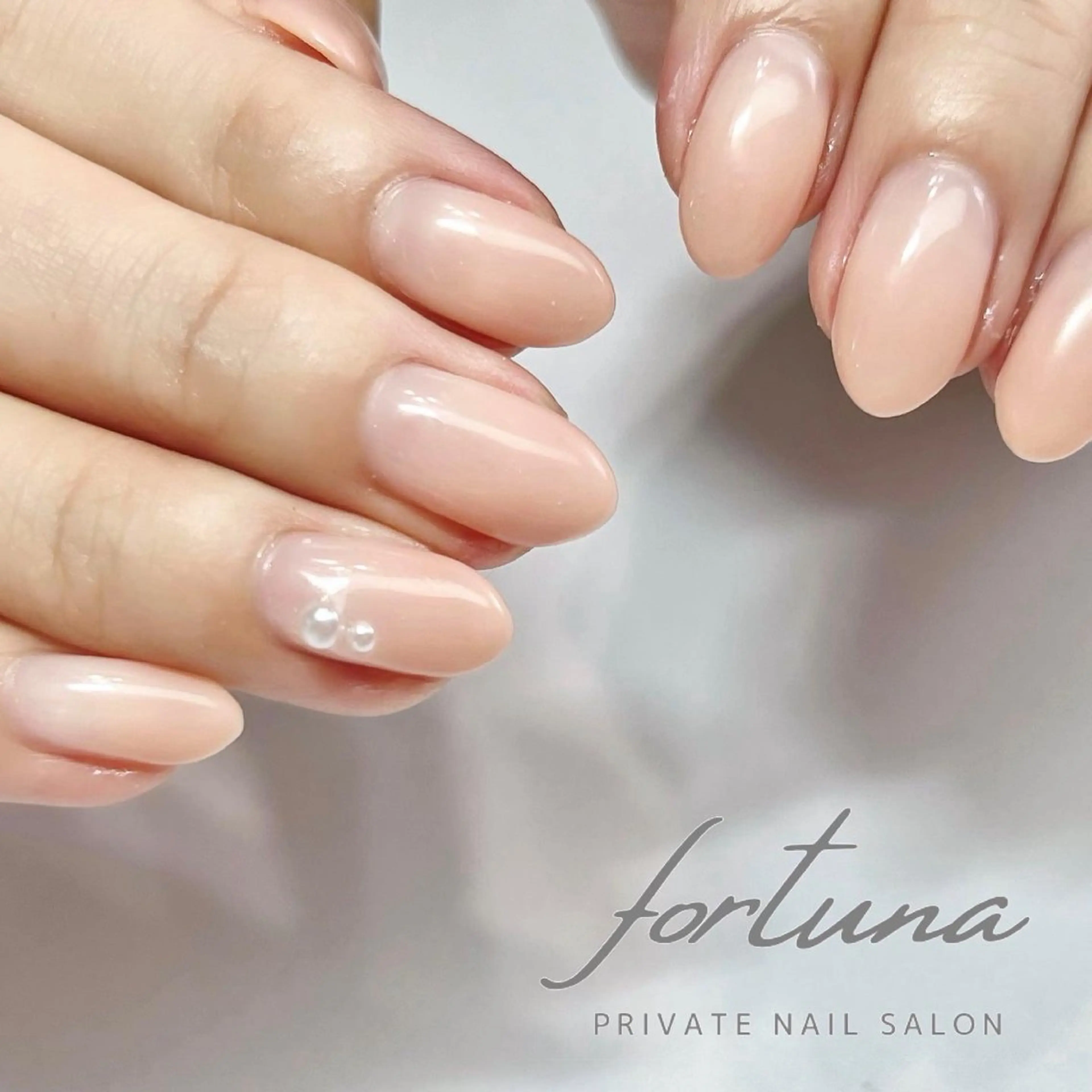 ネイル ジェルネイル グラデーション オフィスネイル パラジェル シンプルネイル ハンドネイル fortuna 武藤裕美のネイルデザイン