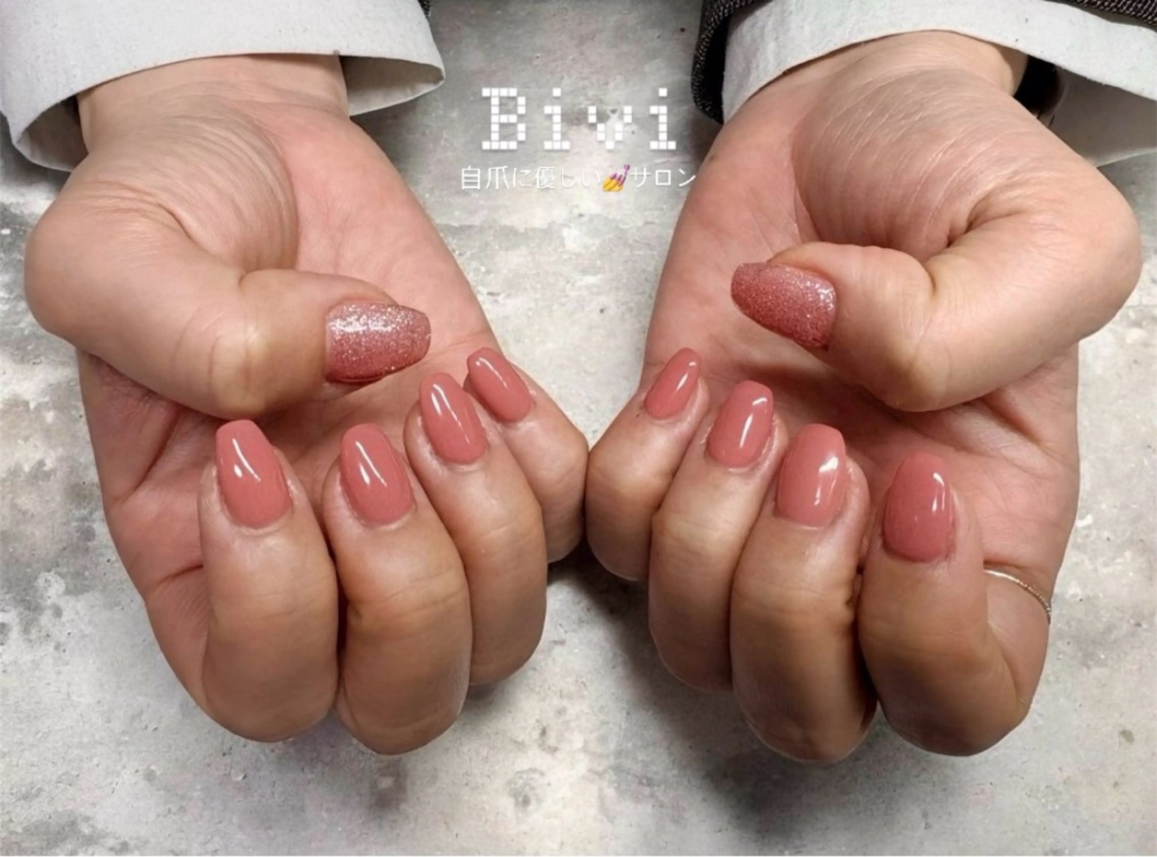 ネイル アートネイル ラメ(グリッター) 持ち込み 春ネイル ハンドネイル ハンドケア ♡Bivi♡自爪に 優しいネイルサロンのネイルデザイン