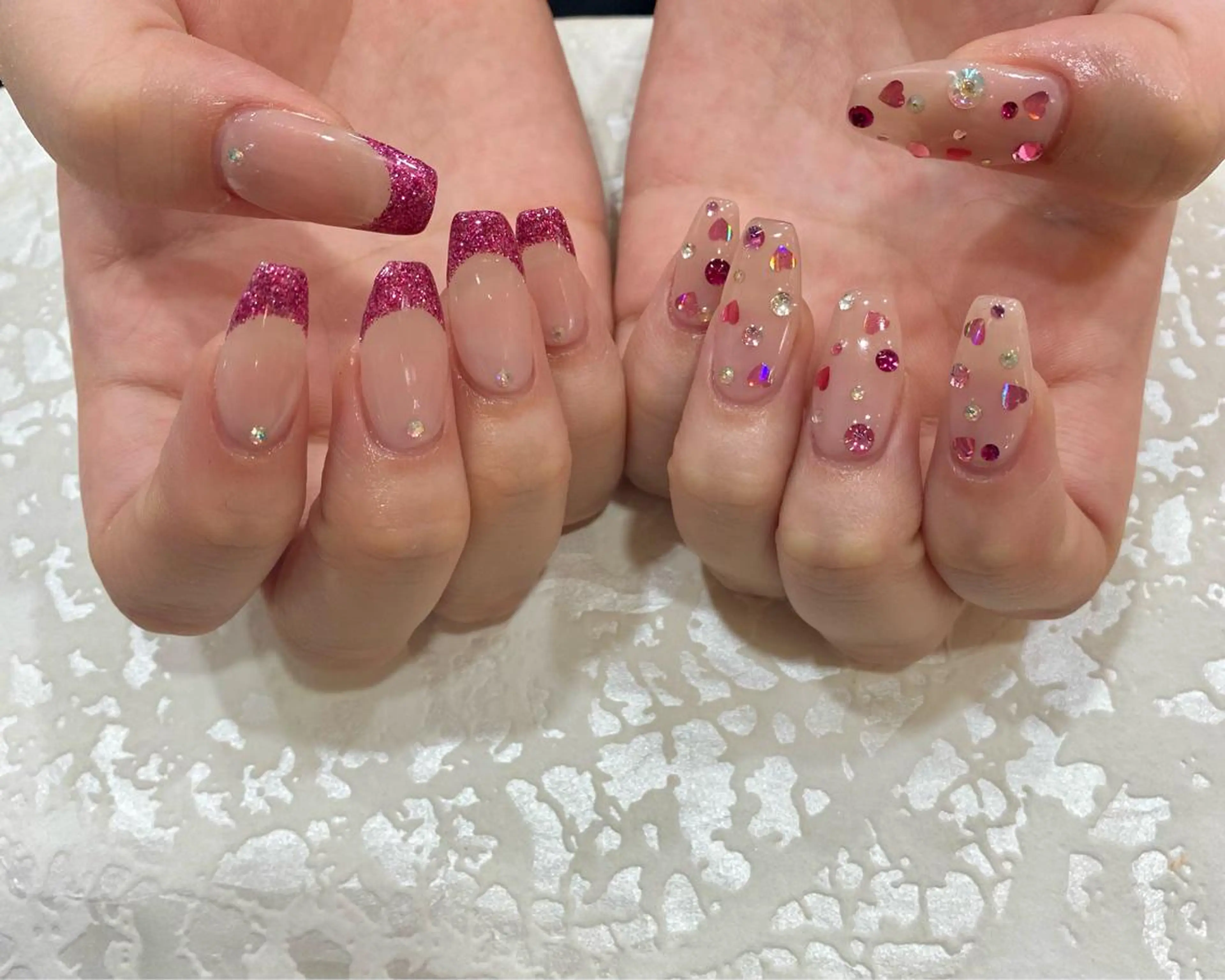 ネイル 安藤 彩乃のネイルデザイン