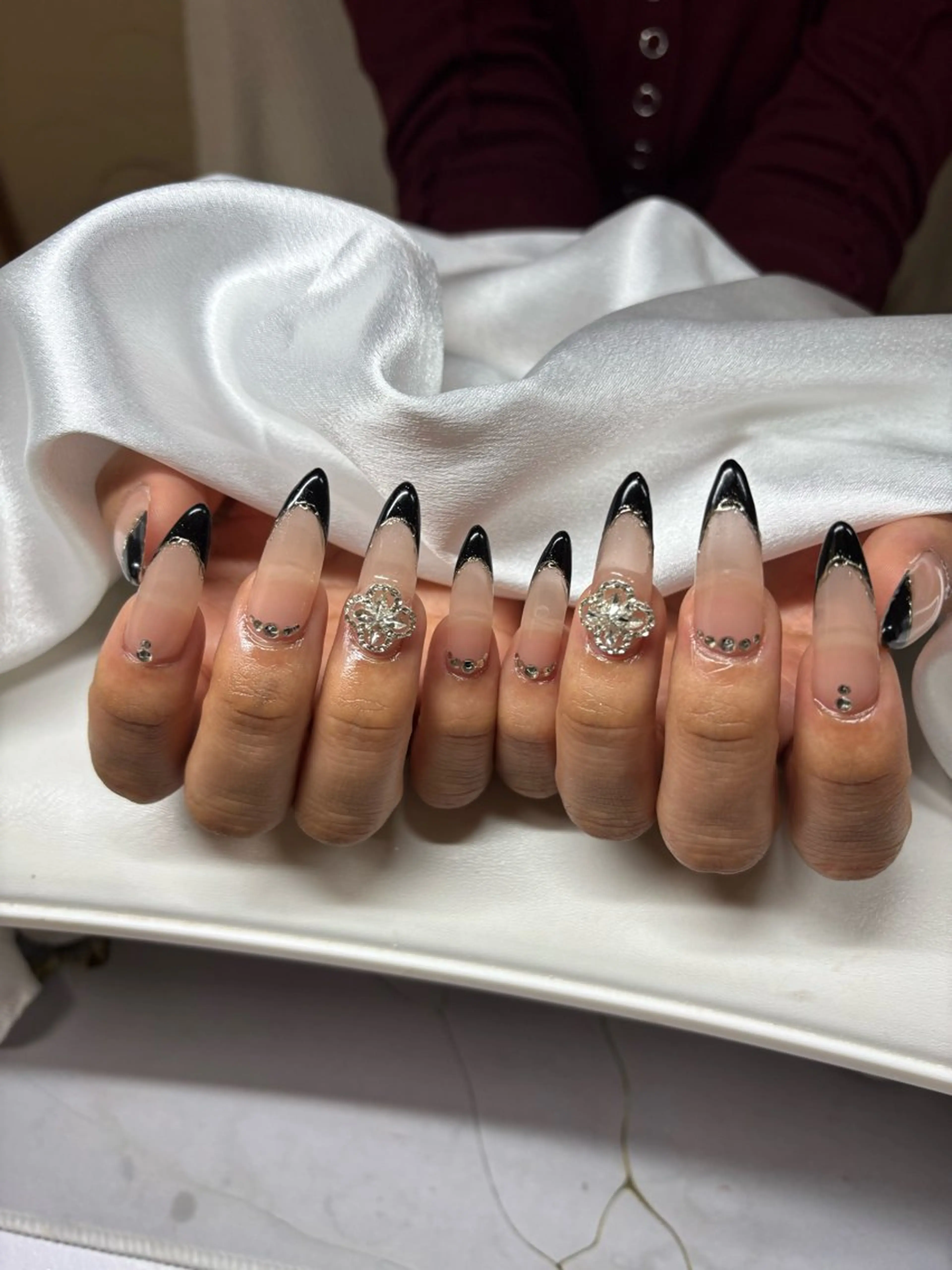 ネイル 長さ出し フレンチネイル ハンドネイル 門真市ネイルサロン♡ KUMI.HANAのネイルデザイン