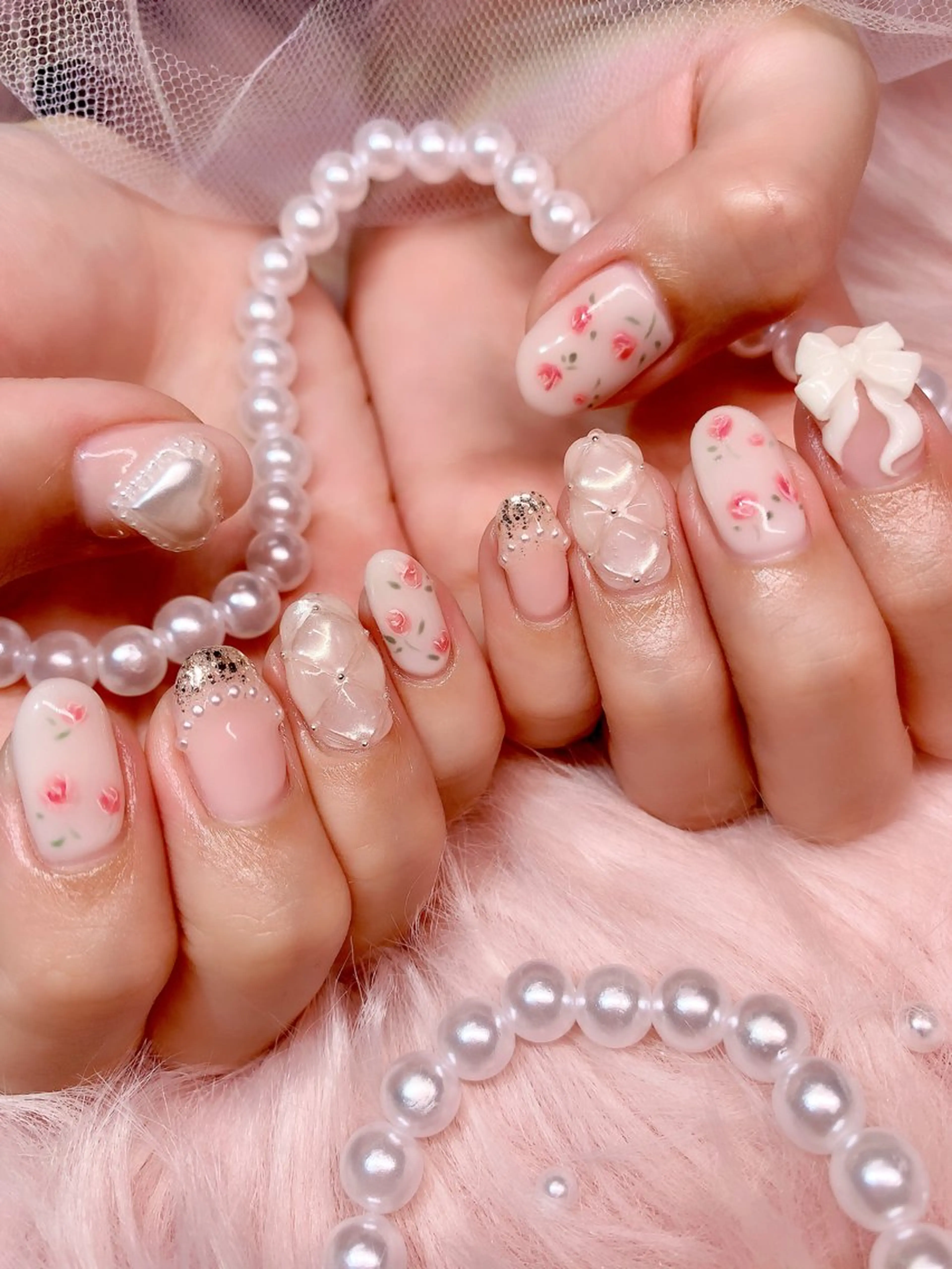 ネイル アートネイル フレンチネイル ガーリー キラキラネイル 持ち込み 3Dアートネイル💗 都築レナのネイルデザイン