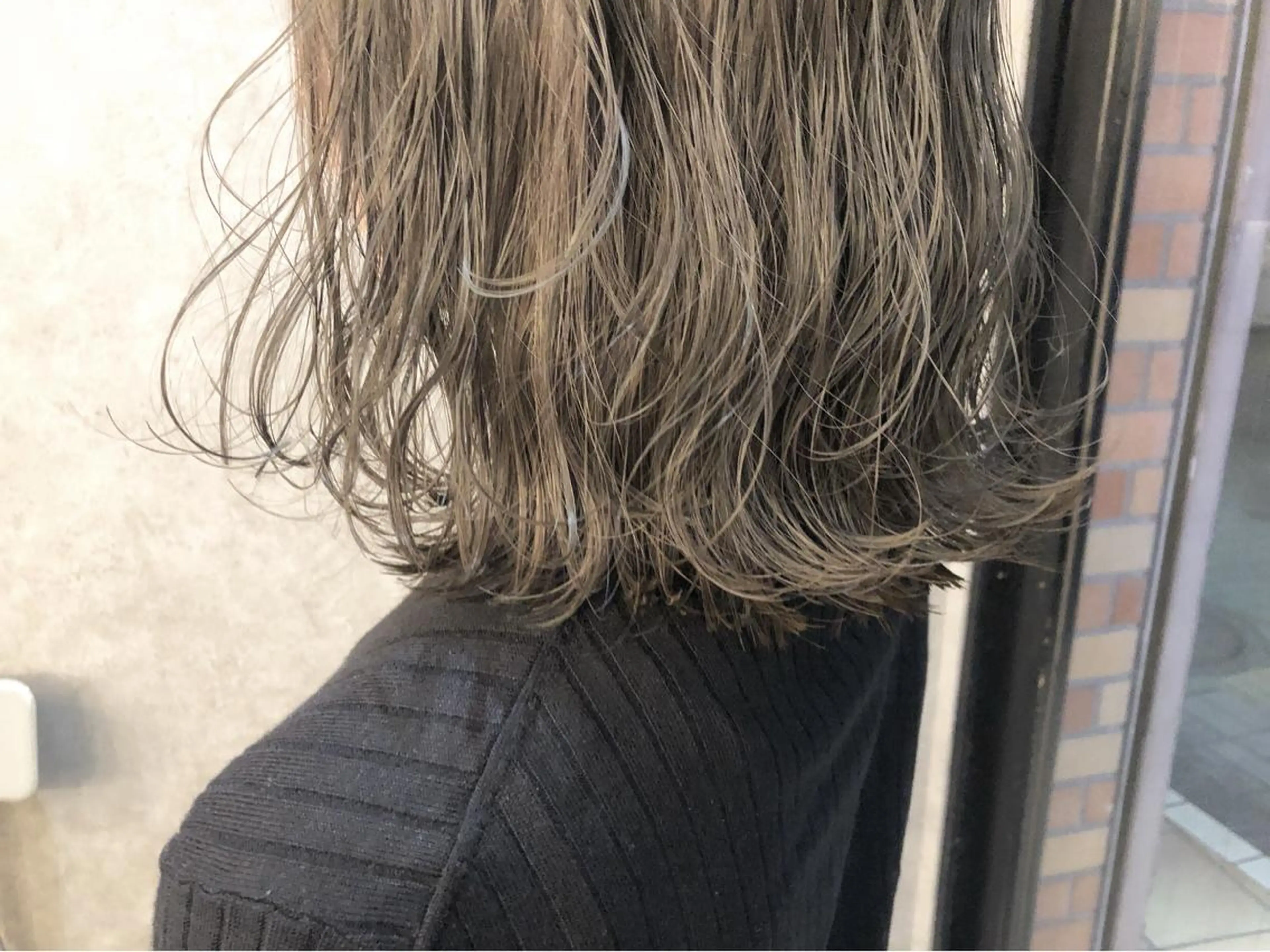 ショート パーマ 顔周りレイヤー/韓国 ブリーチminamiのヘアスタイル