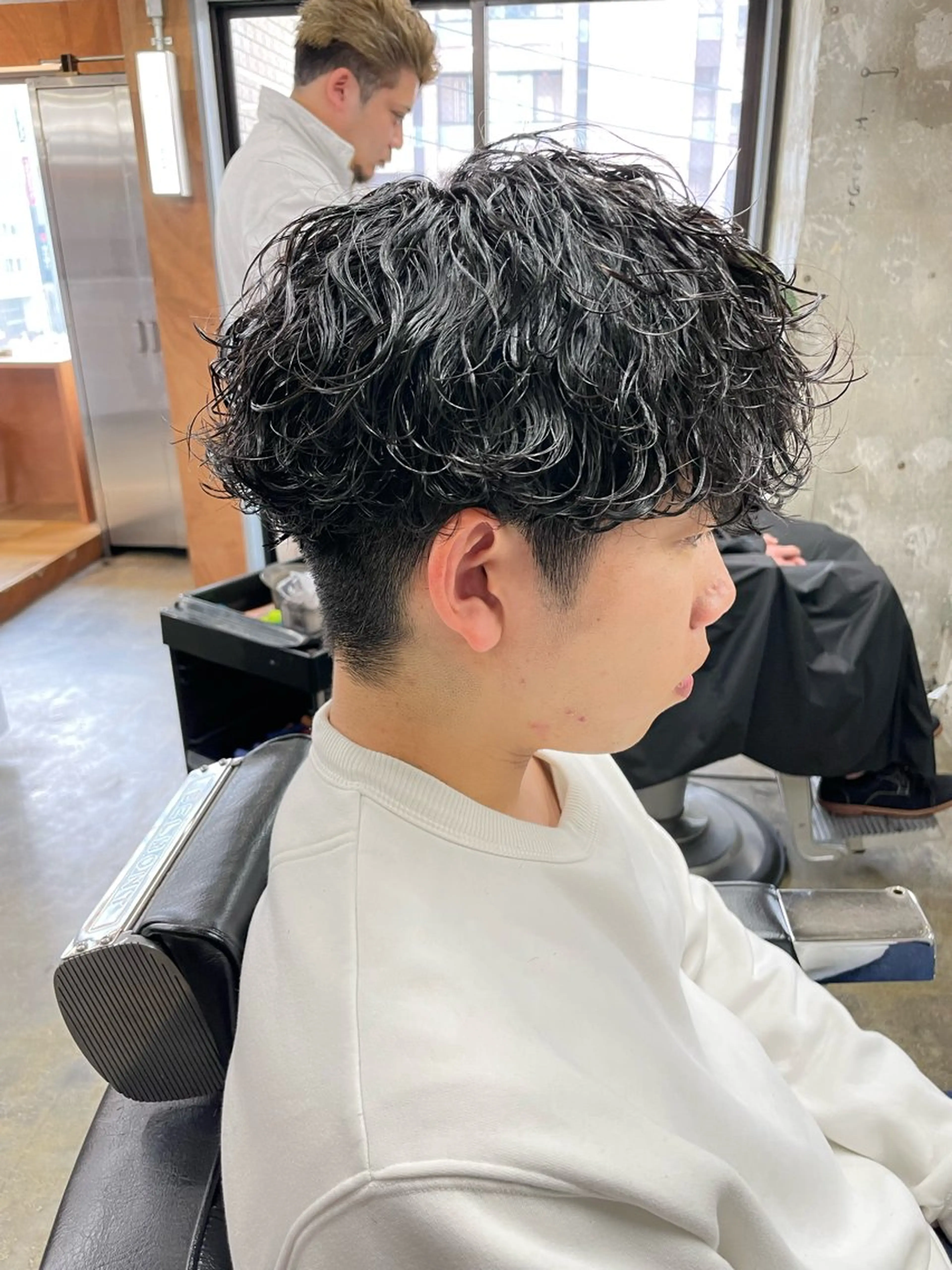 ショート カラー パーマ ヘアアレンジ メンズ 亀井隆汰/メンズ専門 パーマ特化美容師のヘアスタイル