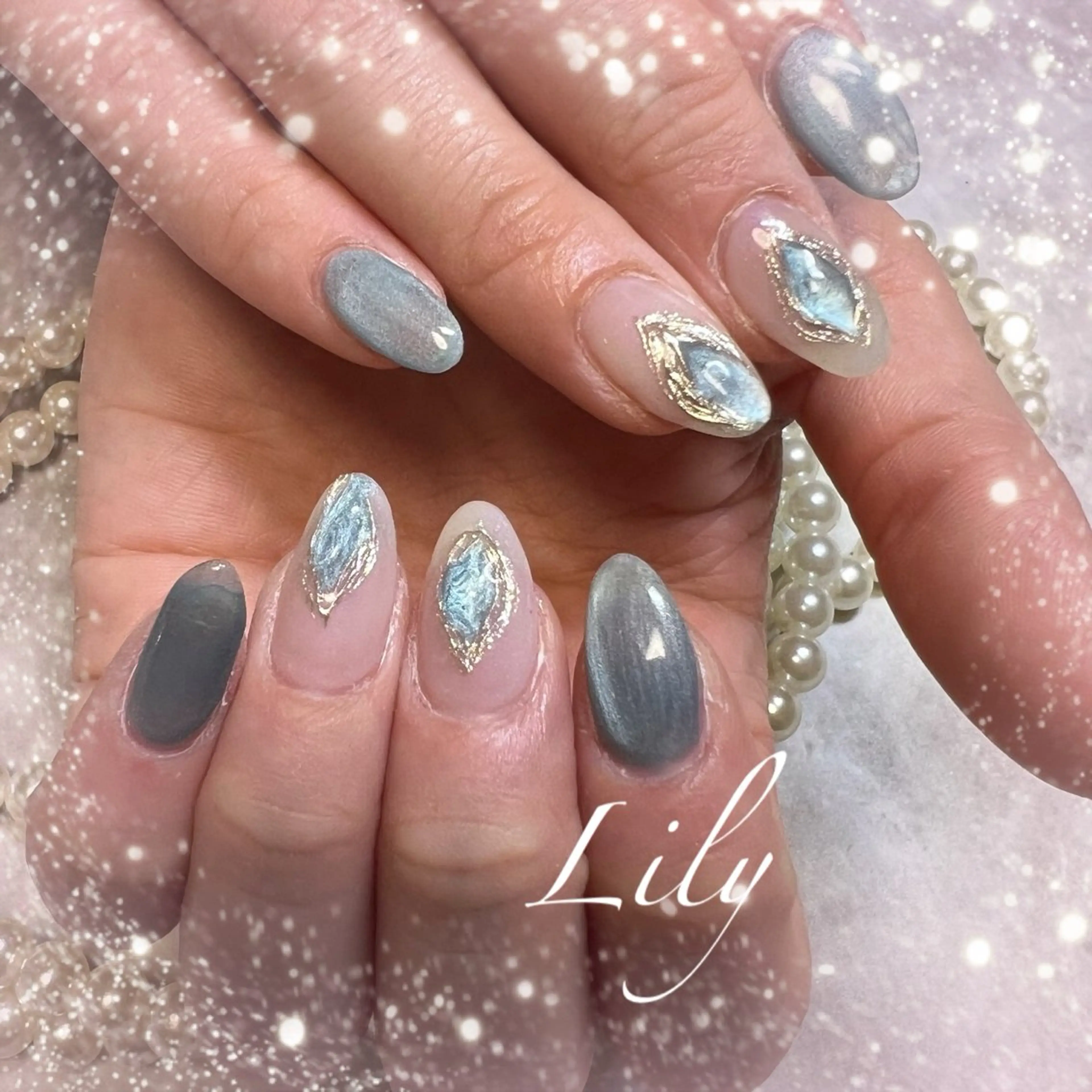 ネイル マグネットネイル ハンドネイル Lily*nail 🌻Mii🌻のネイルデザイン