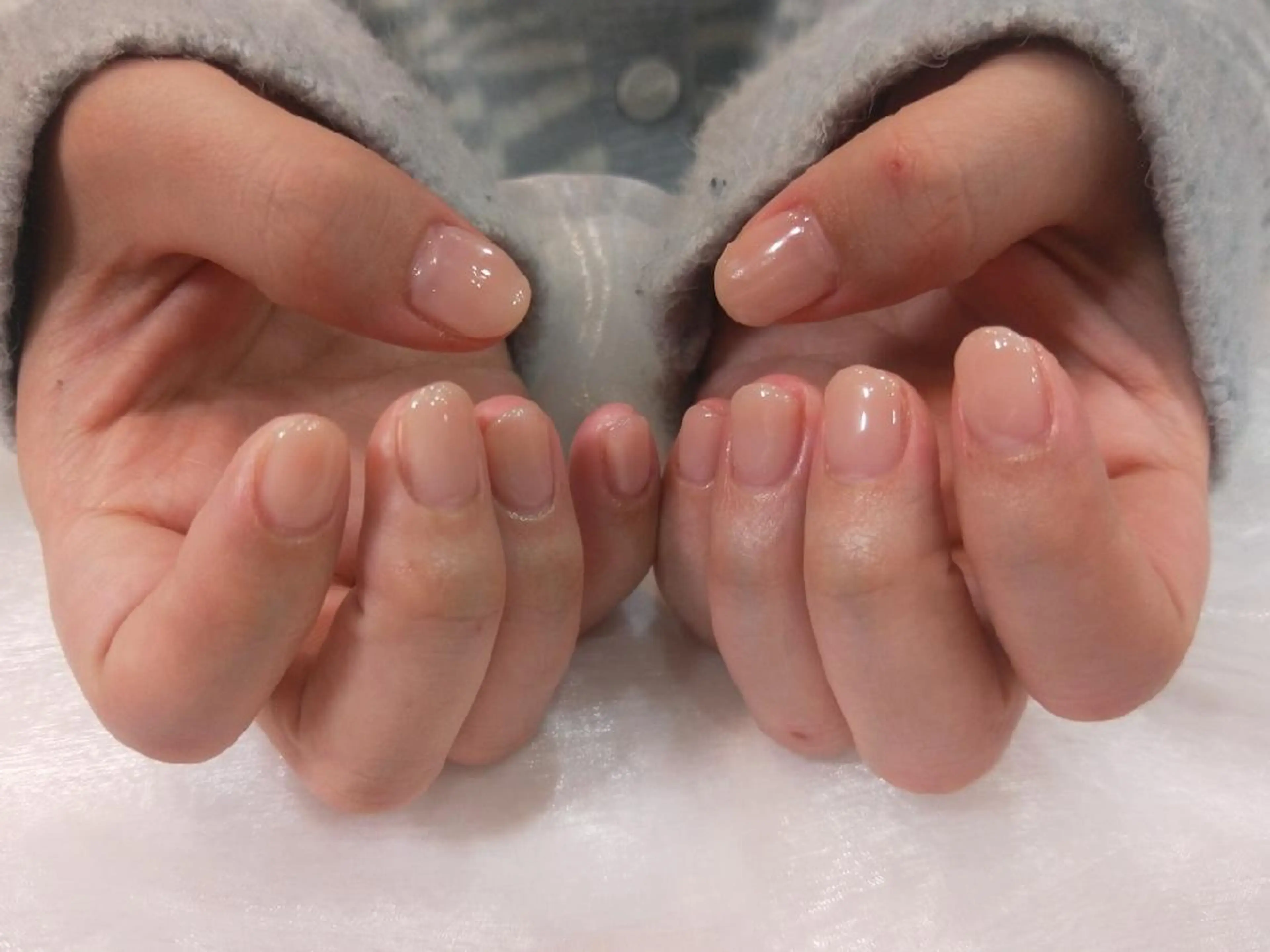 ネイル ハンドネイル ハンドケア はばすみれ🎀ﾈｲﾙ 光ﾌｪｲｼｬﾙ ﾍｱのネイルデザイン