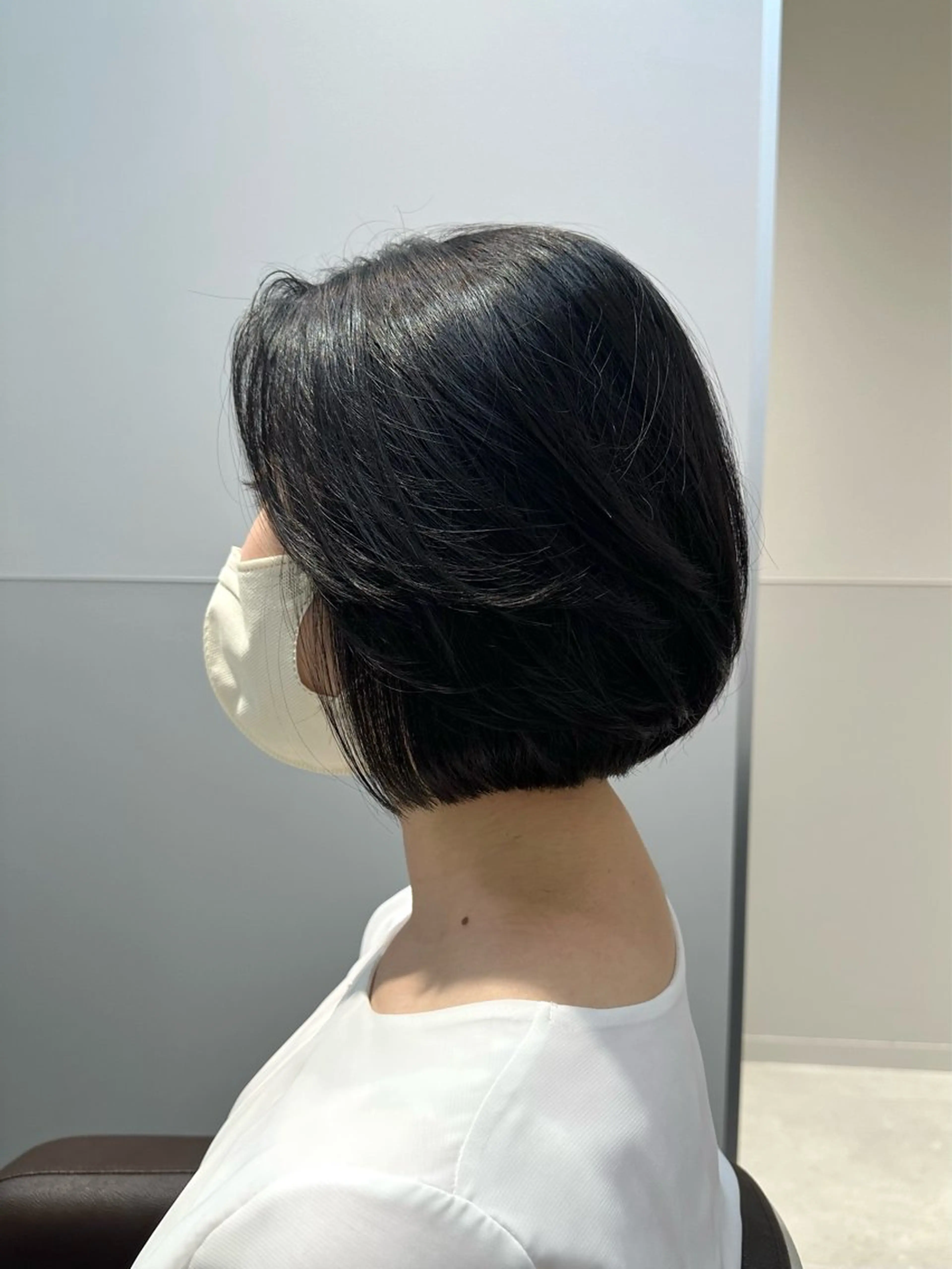 ショート カラー パーマ ヘアアレンジ メンズ 切りっぱなしヘアボブ ミディアムヘアRYOのヘアスタイル