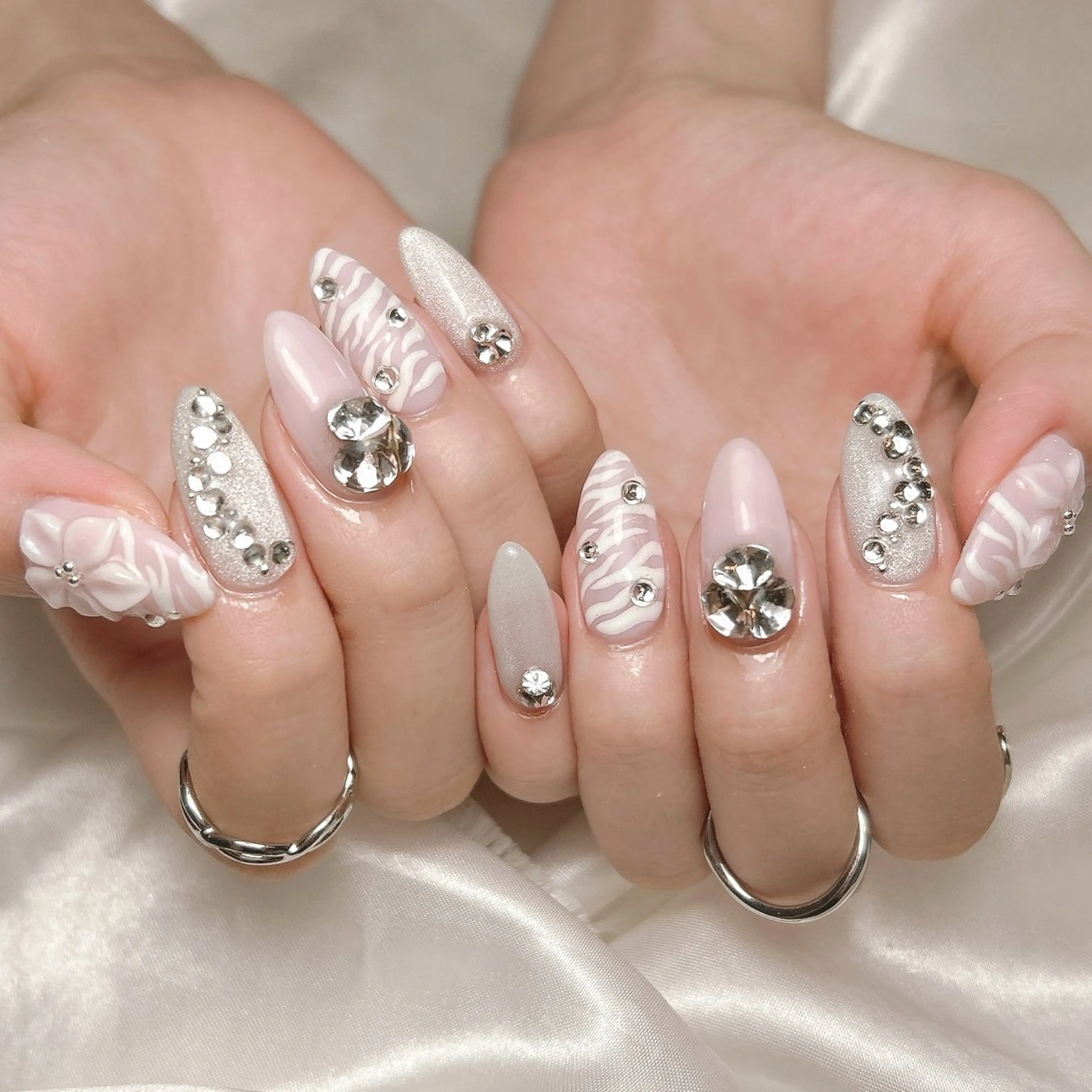 ネイル アニマル柄 ハンドネイル junna 金山.東別院.上前津のネイルデザイン