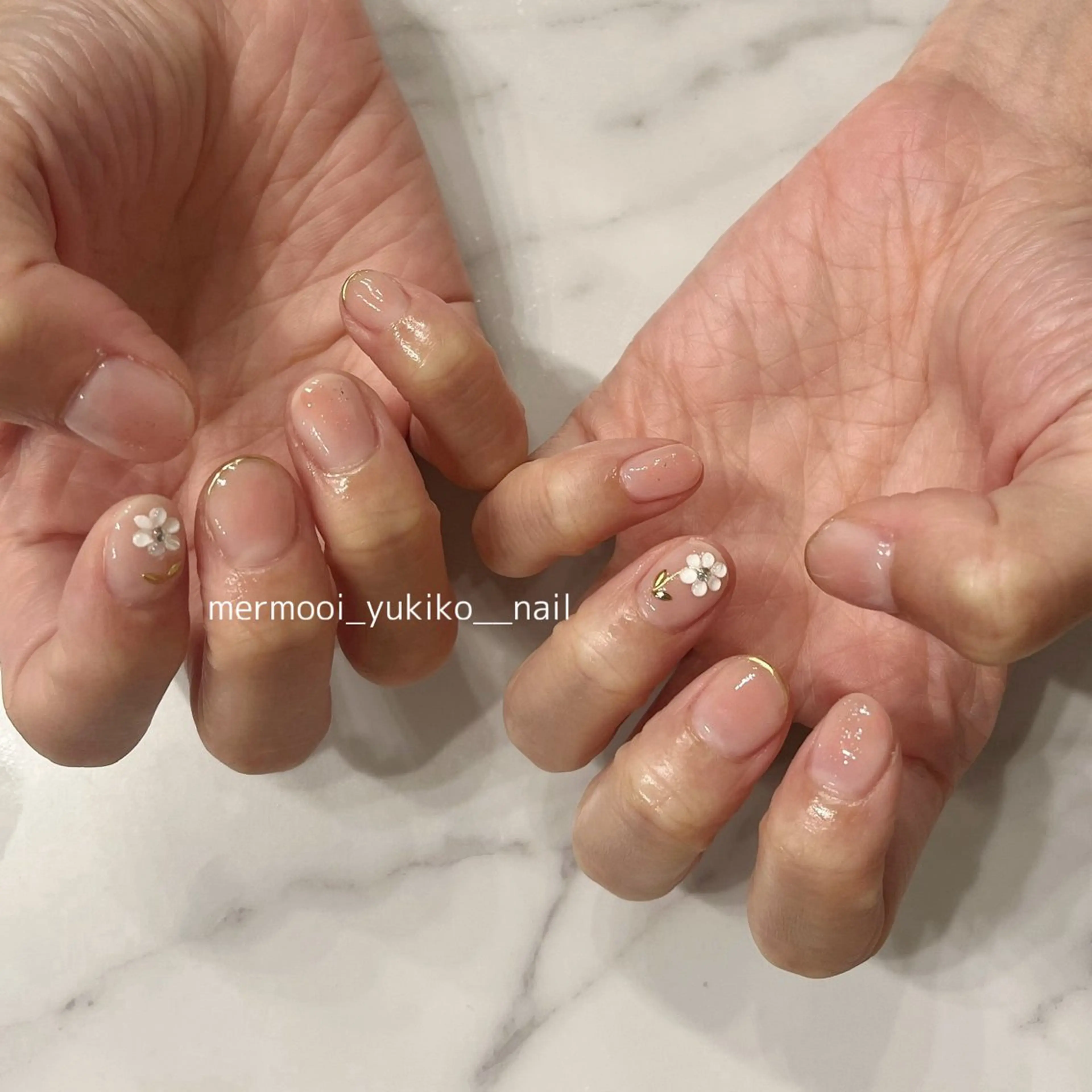 ネイル チークネイル フレンチネイル ミラーネイル ニュアンスネイル ぷっくりネイル melumooi nailのネイルデザイン