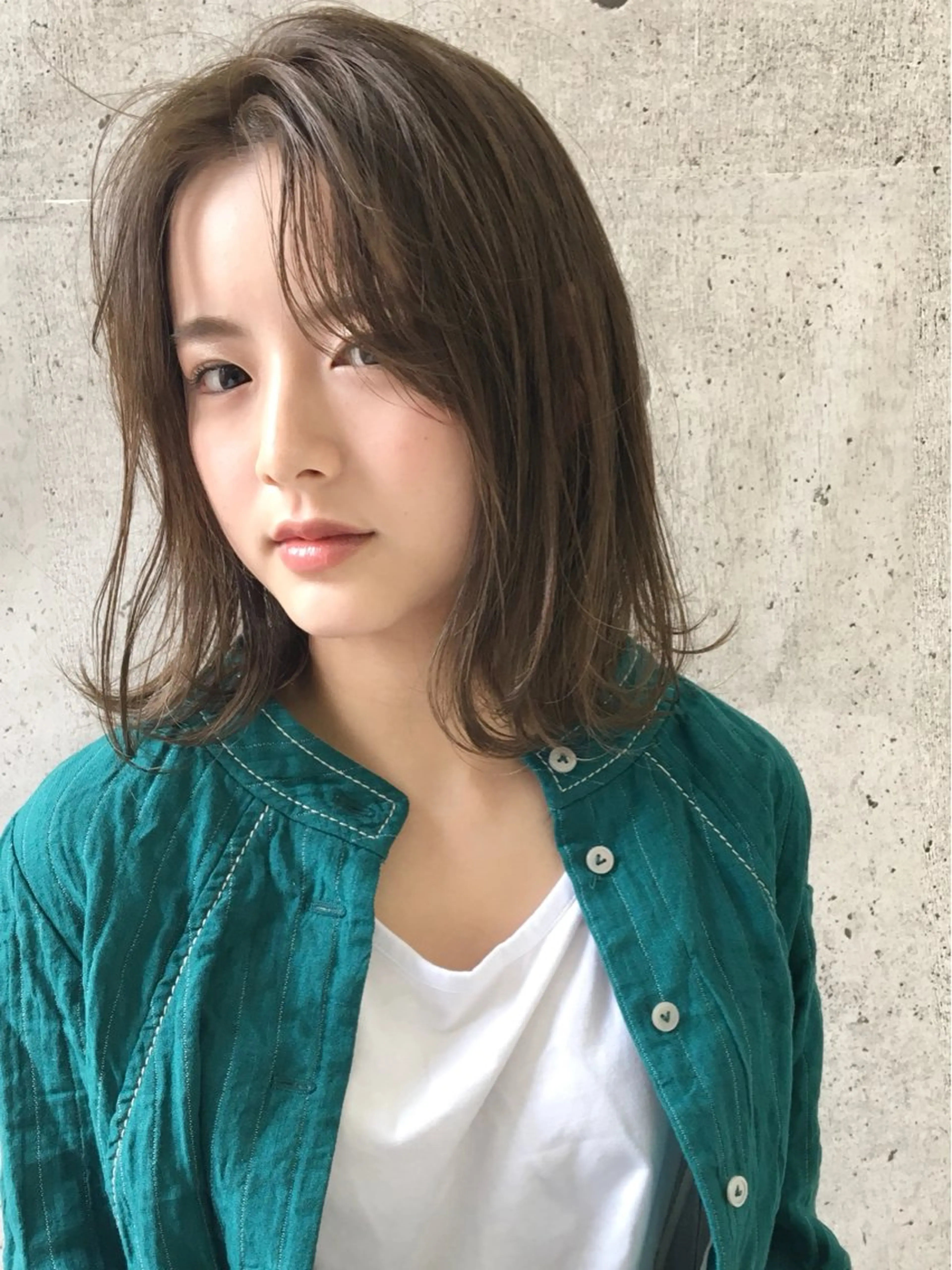 ミディアム レイヤーカット ☘️ボブ、レイヤー お任せを♪☘️宇梶のヘアスタイル