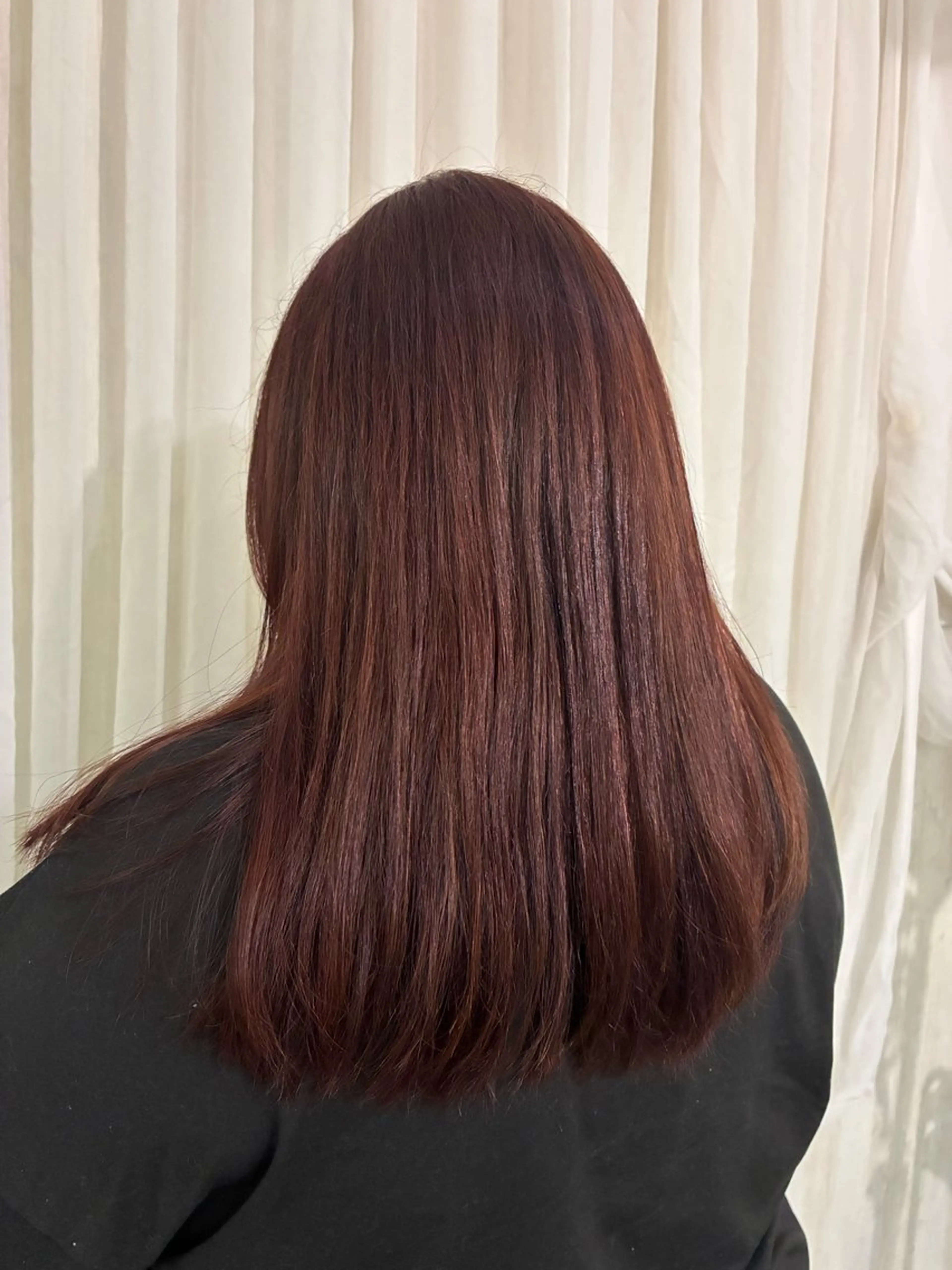 ミディアム カラー ヘアアレンジ カット ヘアカラー ヘッドスパ 🌟小出　倫花🌟 艶カラー／カットのヘアスタイル