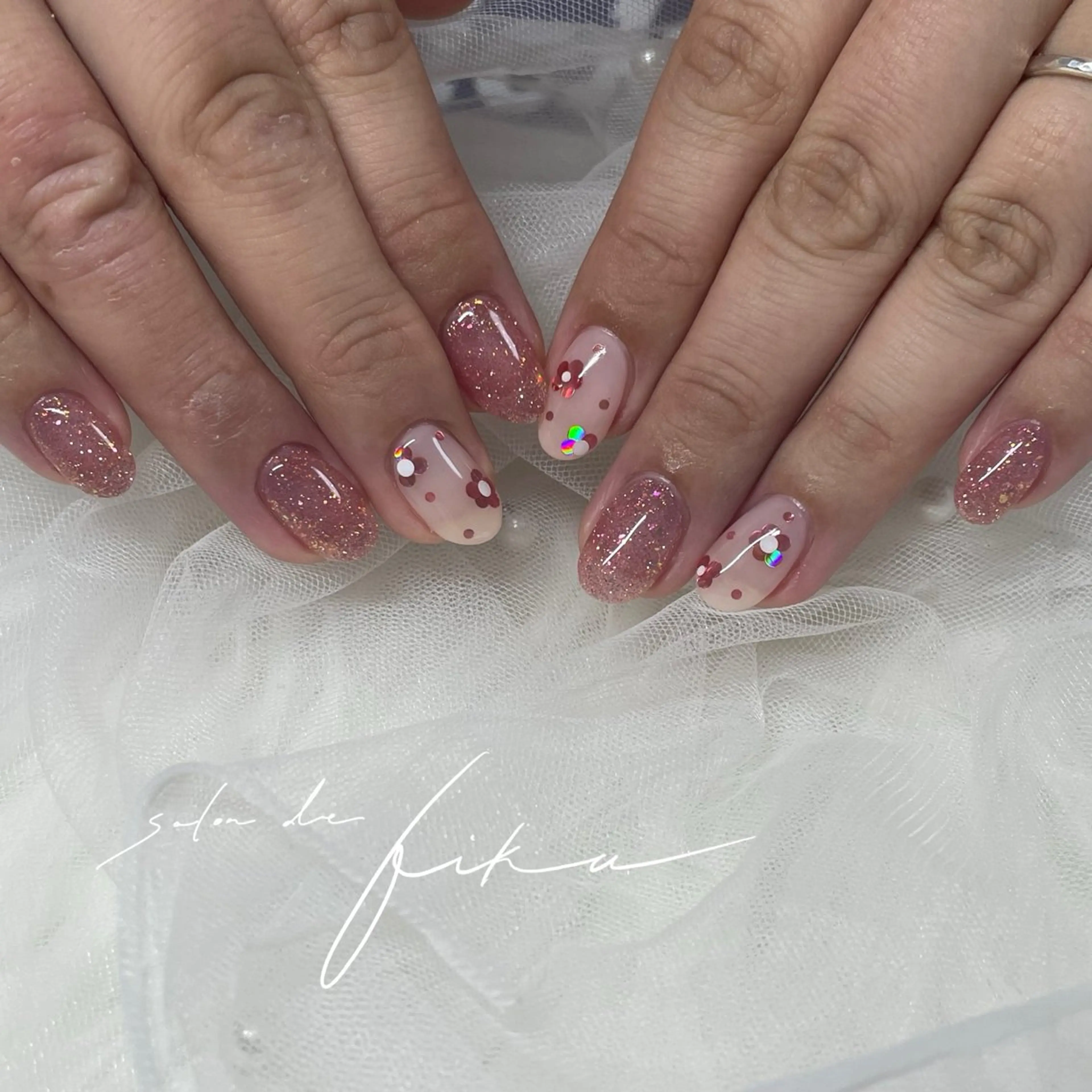 ネイル ハンドネイル Saki 【パラジェル取扱店】のネイルデザイン