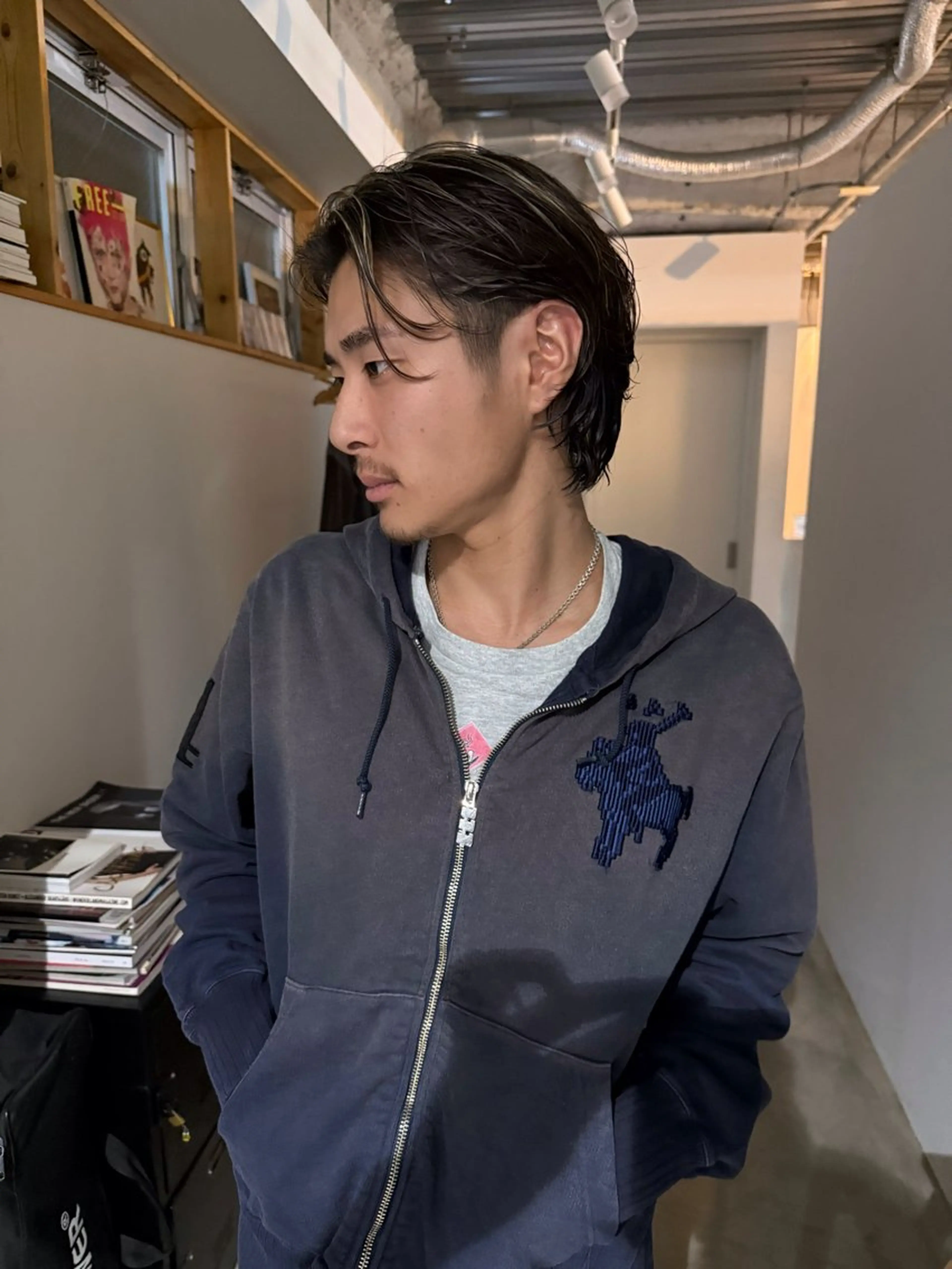 カット+カラー(メンズ mens)の写真