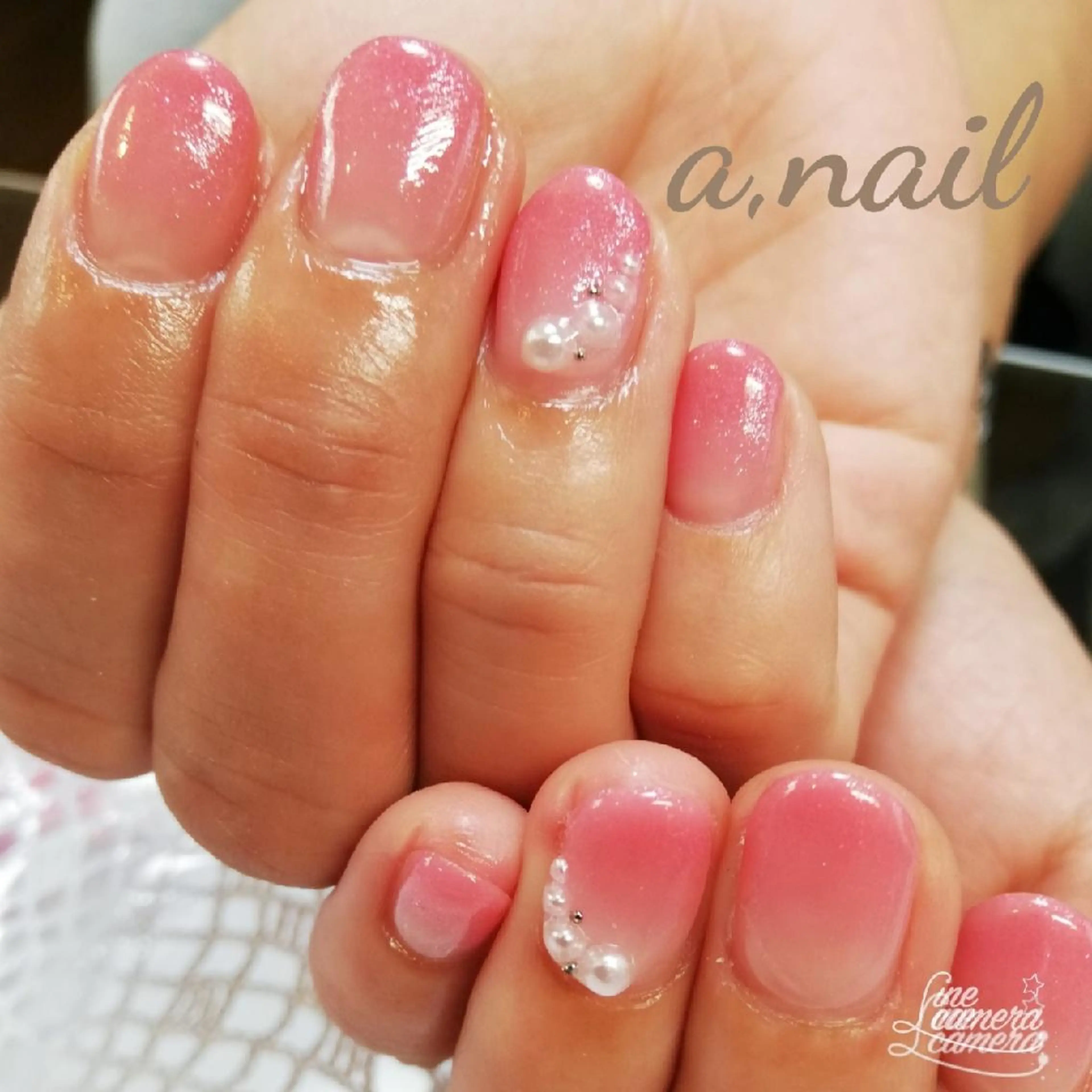 ネイル グラデーション ラメ(グリッター) ピンク ネイルサロン エーネイルのネイルデザイン